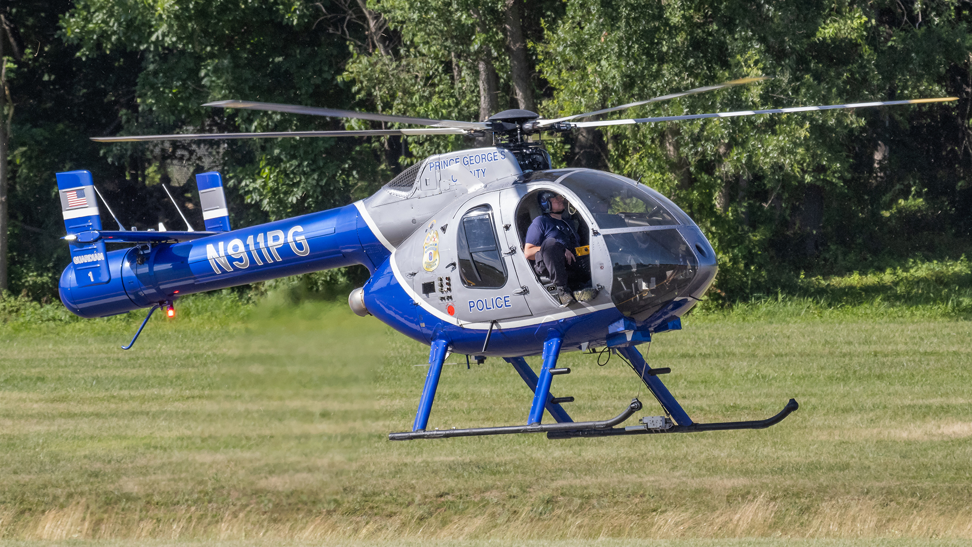Full size: PRIVATE MD Helicopters MD520 N911PG at College Park Airport