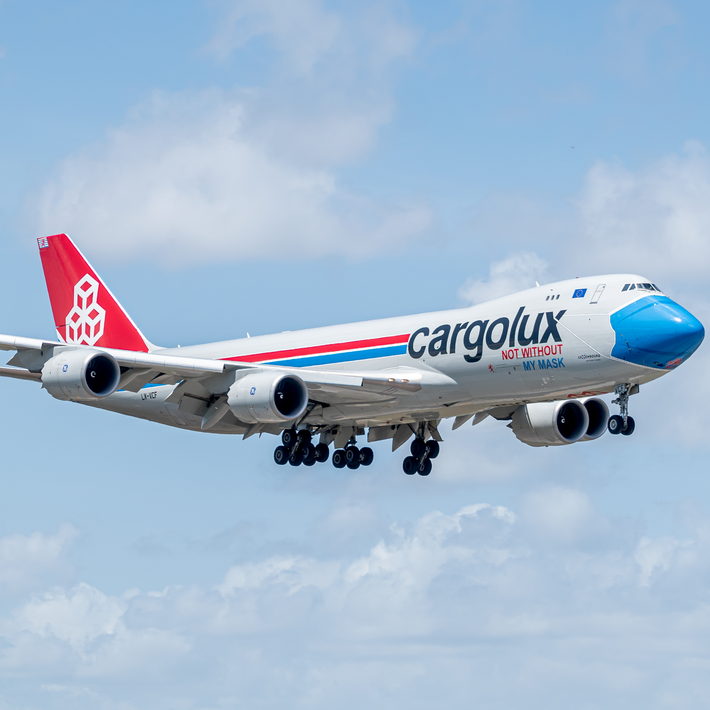 Full size: CargoLux Boeing 747-8F LX-VCF at Miami International Airport