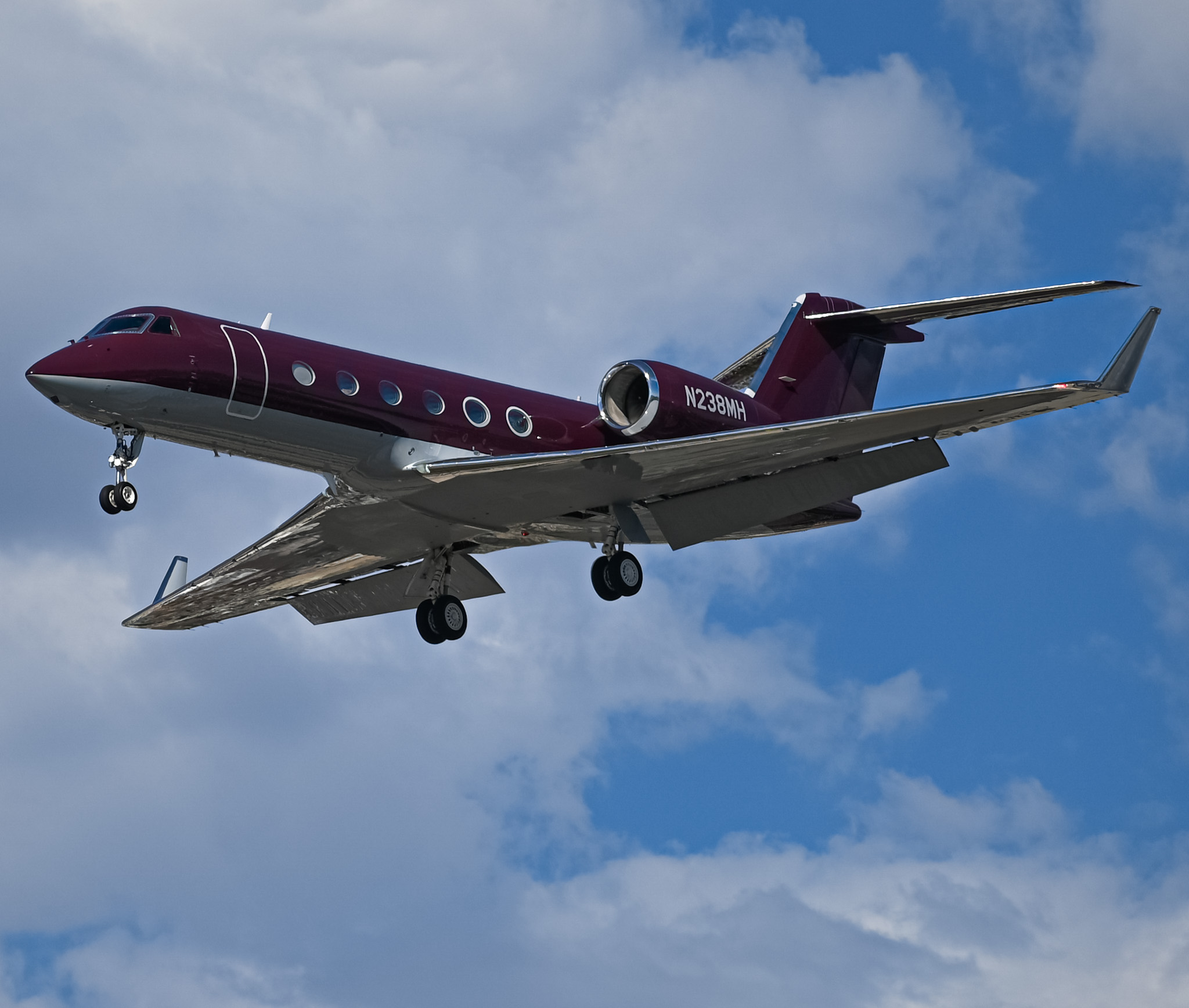 Full size: PRIVATE Gulfstream IV N238MH at San Diego International Airport