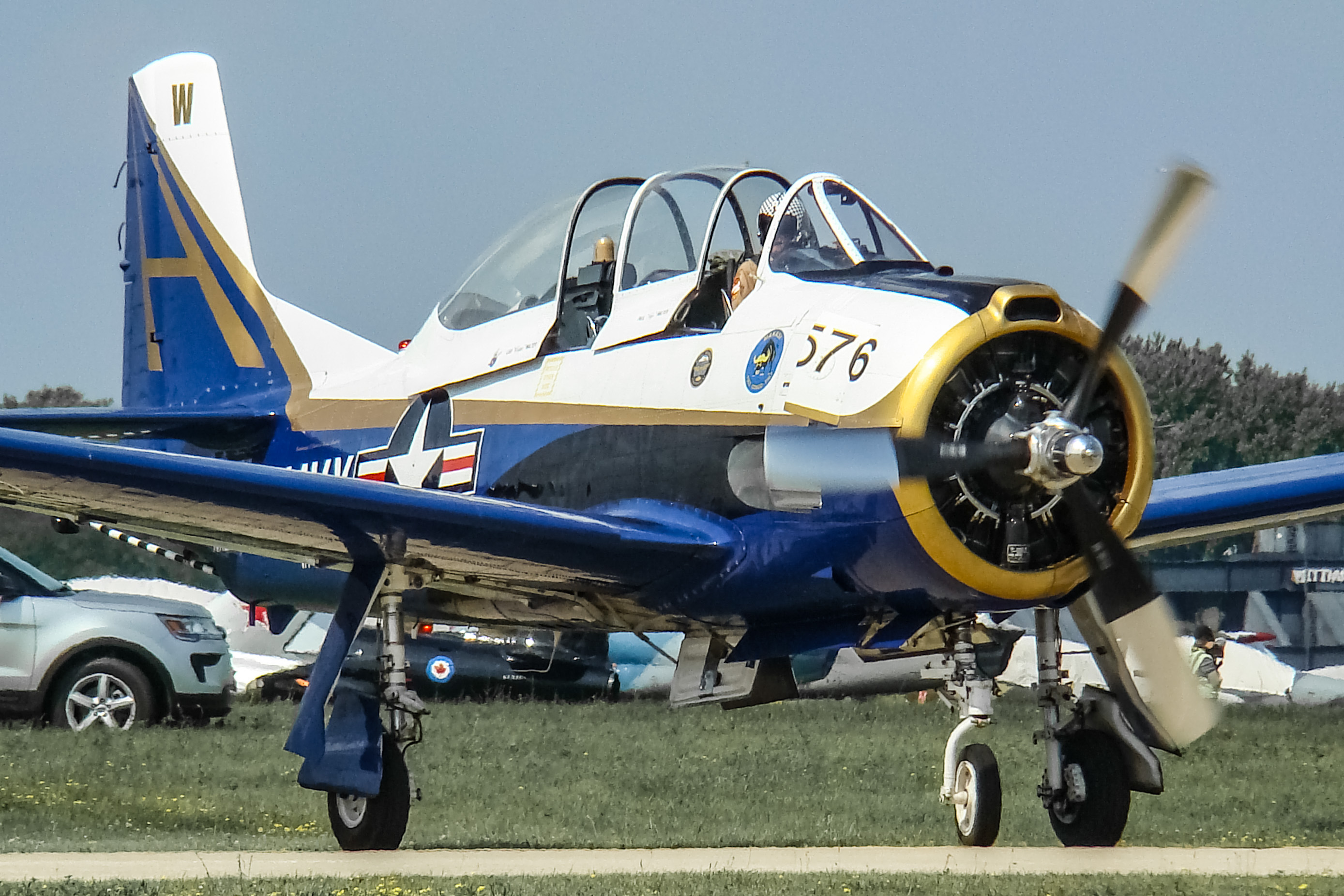Full size: PRIVATE North American T-28C Trojan N289RD at Wittman Regional Airport