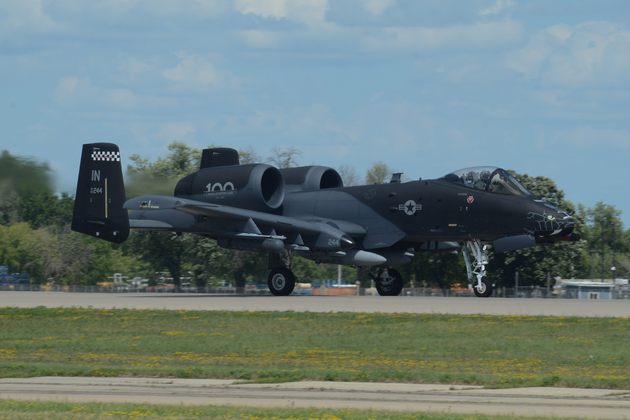 Full size: USAF - United States Air Force Fairchild A-10 Thunderbolt 80244 at Wittman Regional Airport