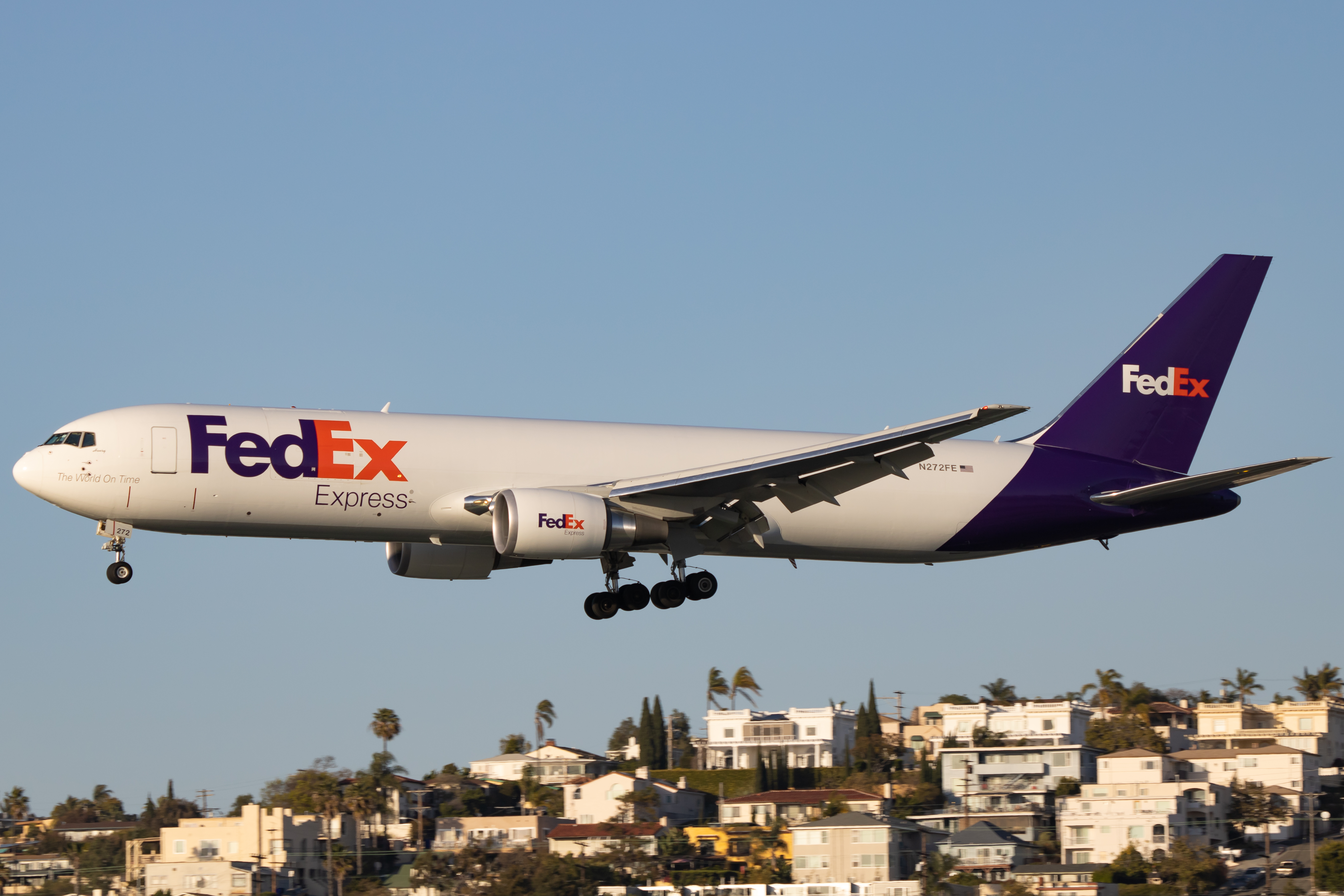 Full size: FedEx Boeing 767-300F N272FE at San Diego International Airport