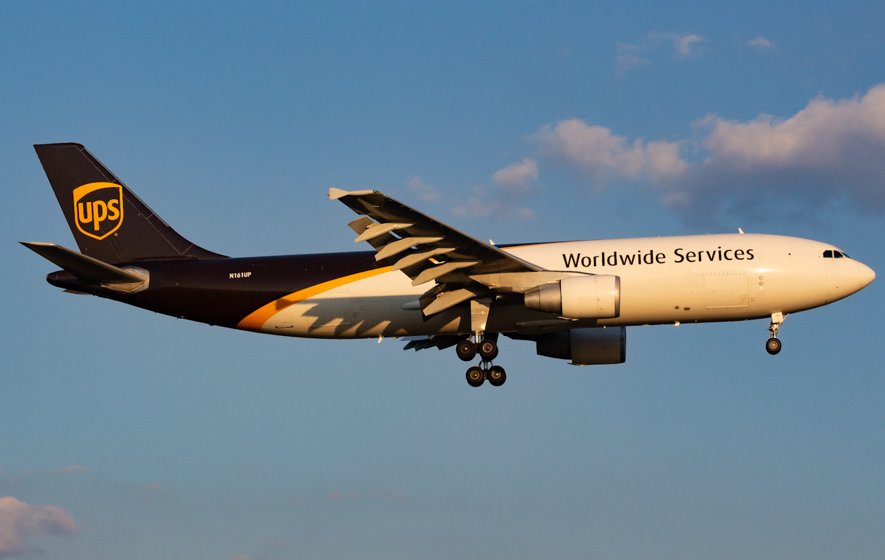 Full size: United Parcel Service Airbus A300F-600 N161UP at Tampa International Airport