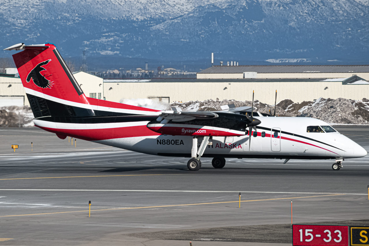Full size: Ravn Alaska De Havilland Dash-8 Q100 N880EA at Anchorage Ted Stevens International Airport