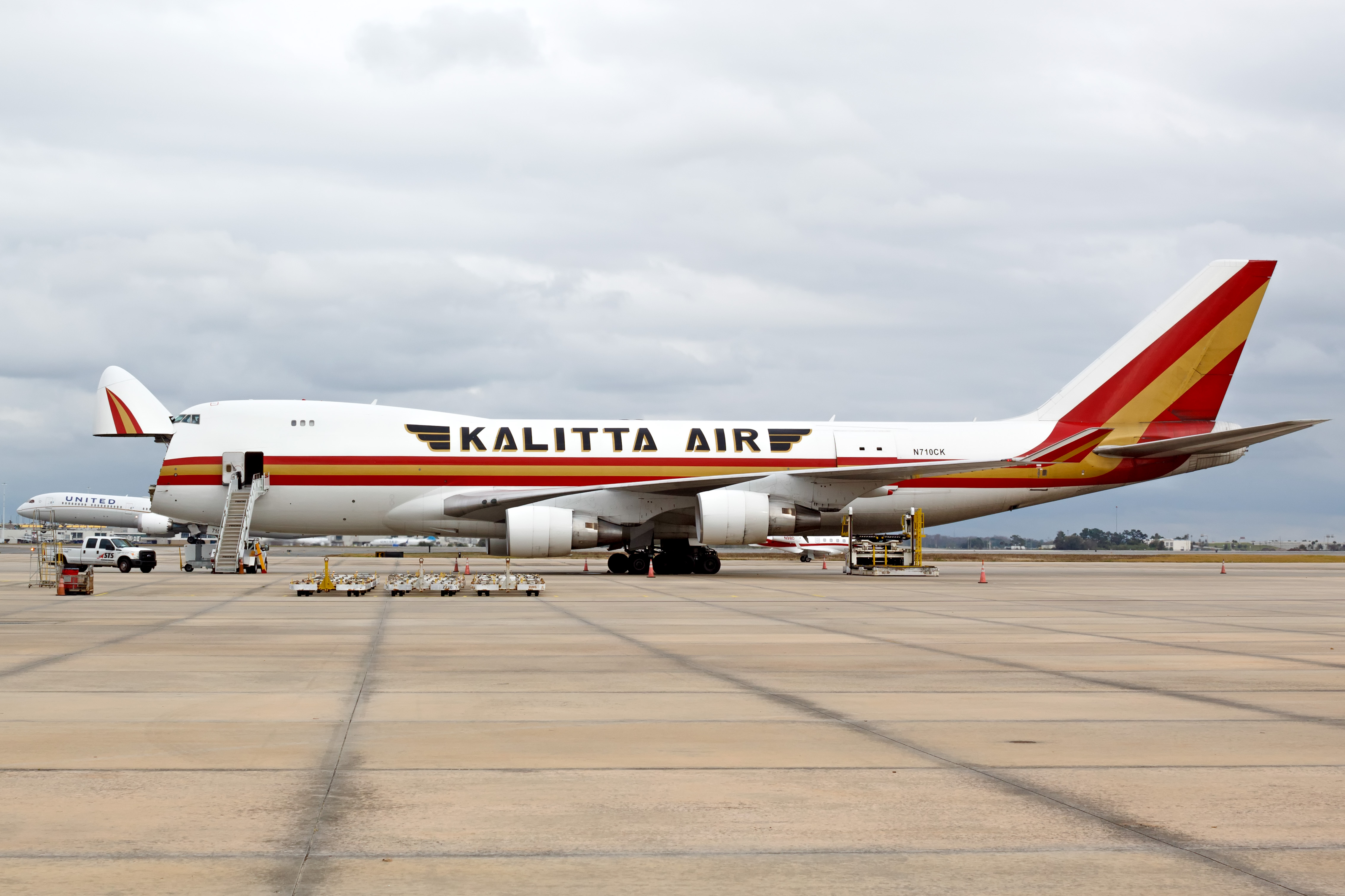 Full size: Kalitta Air Boeing 747-400F N710CK at Orlando International Airport