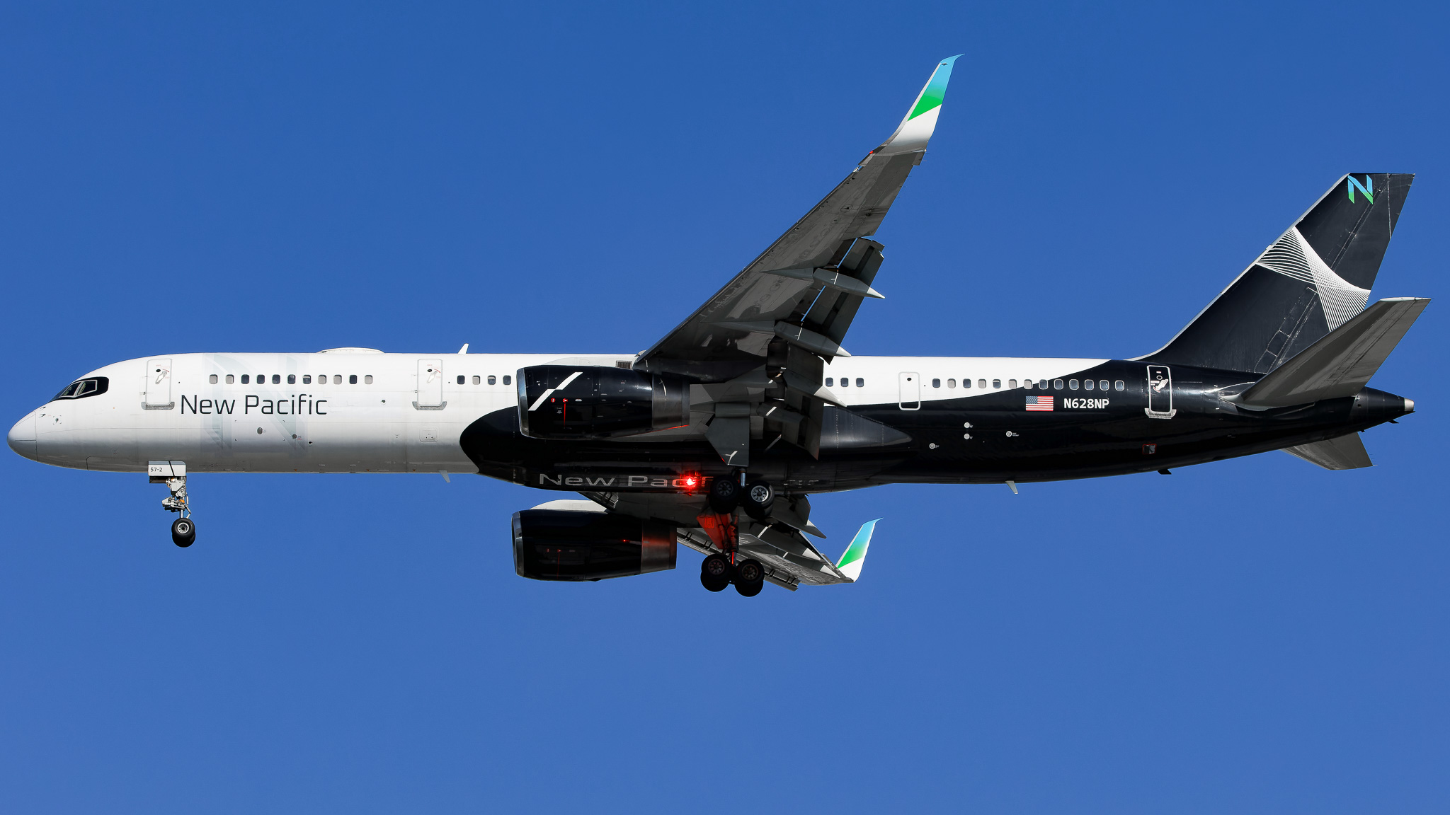 Full size: New Pacific Airlines Boeing 757-200 N628NP at Tampa International Airport