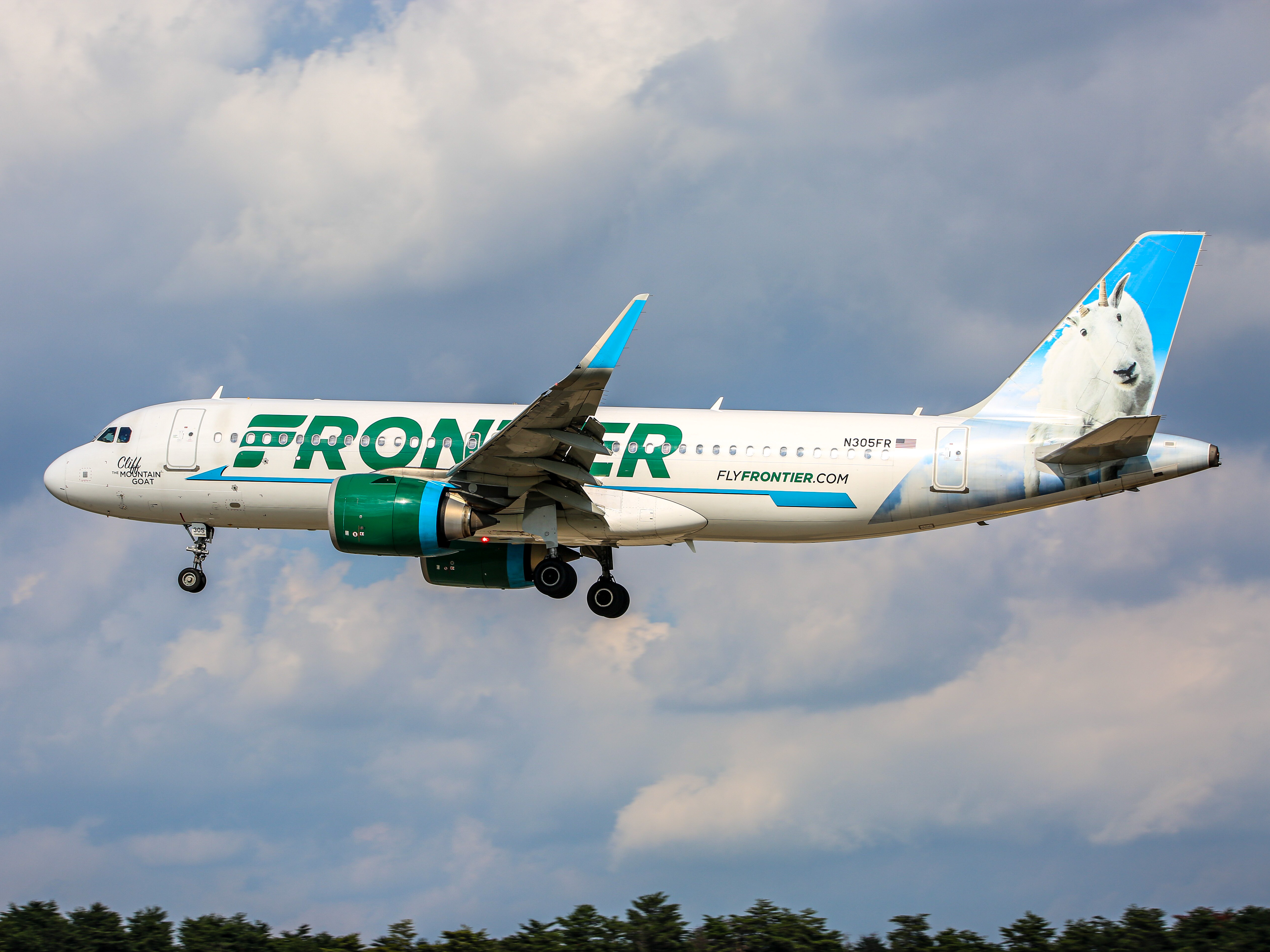 Full size: Frontier Airlines Airbus A320NEO N305FR at Baltimore/Washington International Thurgood Marshall Airport