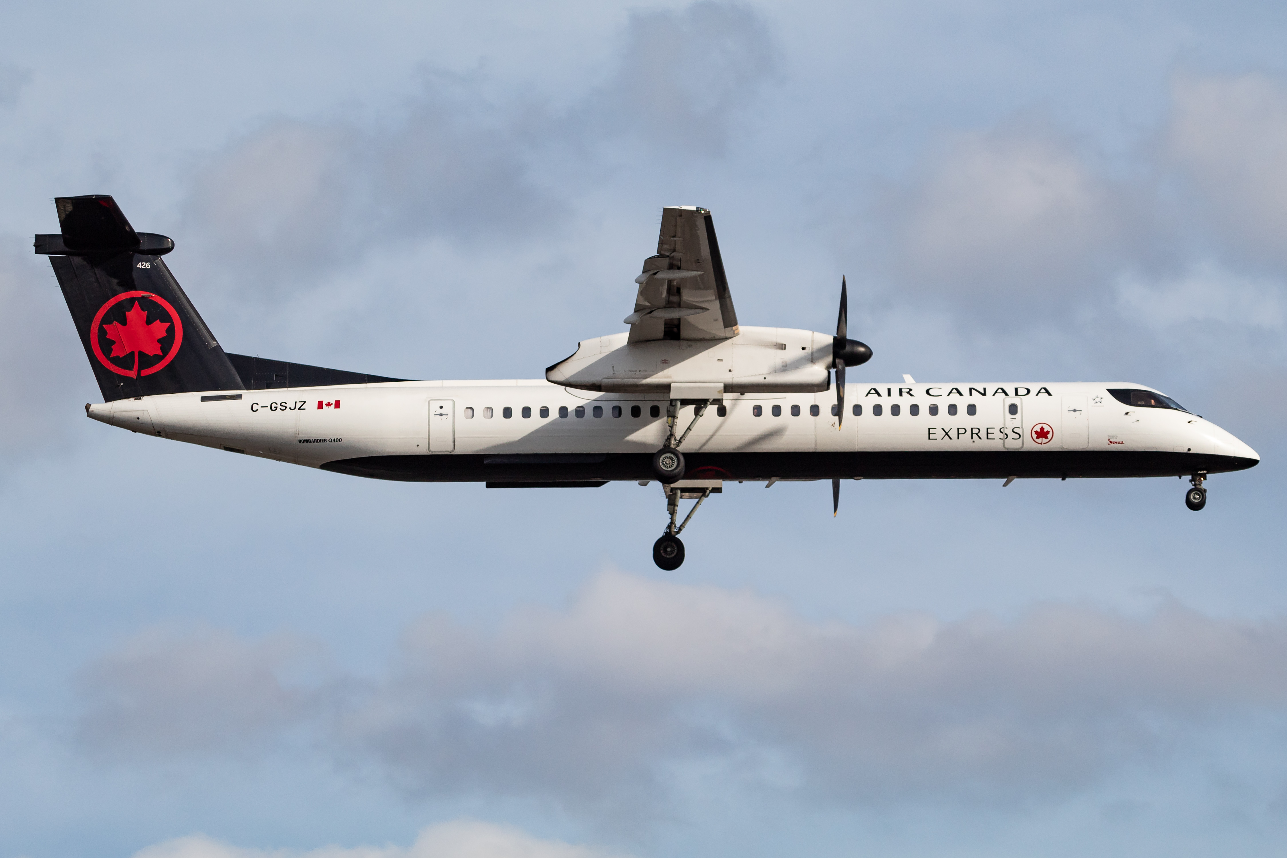 Full size: Air Canada Express De Havilland Dash-8 q400 C-GSJZ at Lester B Pearson International Airport