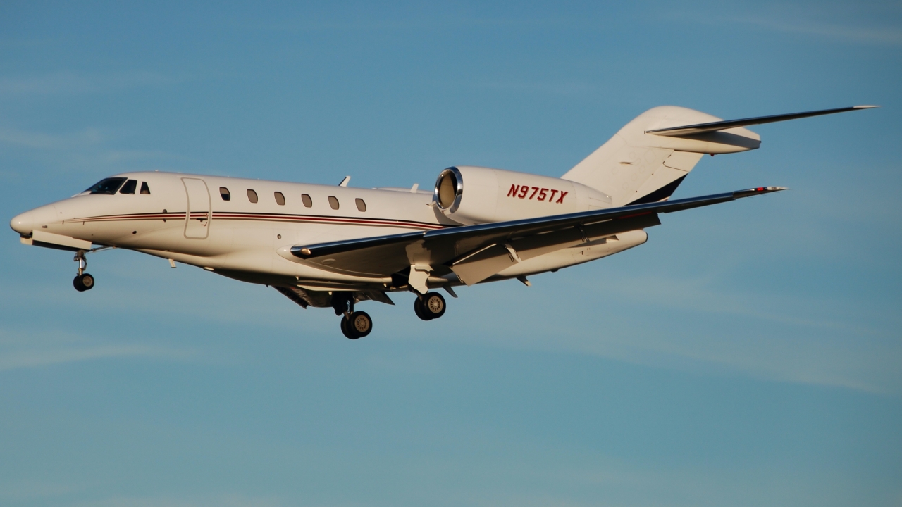 Full size: PRIVATE Cessna 750 Citation X N975TX at Dallas Love Field Airport