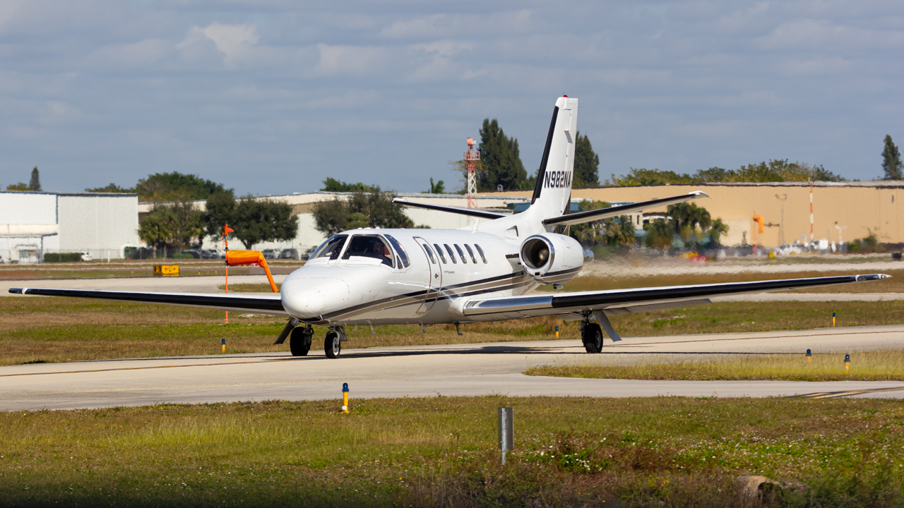 Full size: PRIVATE Cessna Citation 550 N982NA at Naples Municipal Airport