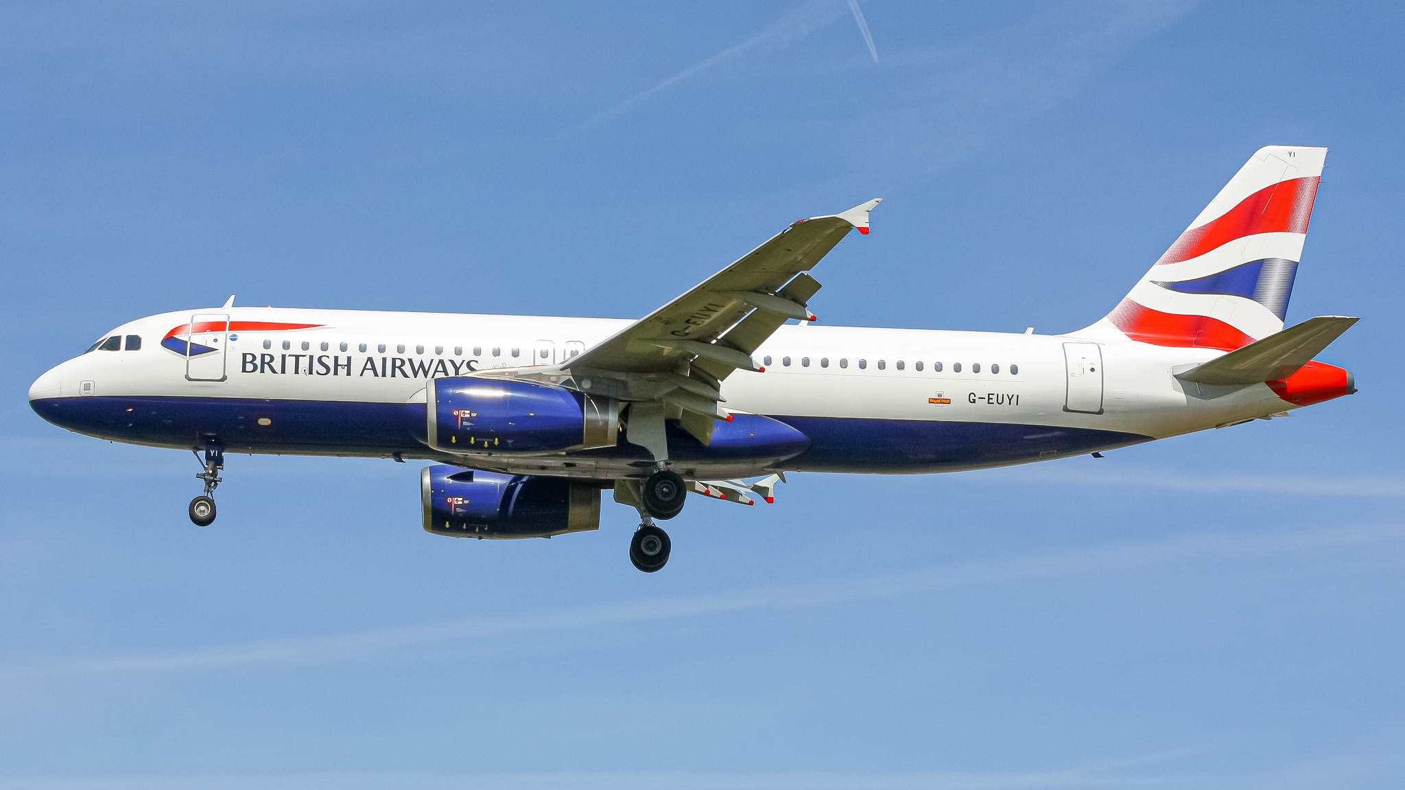 Full size: British Airways Airbus A320 G-EUYI at London Heathrow International Airport