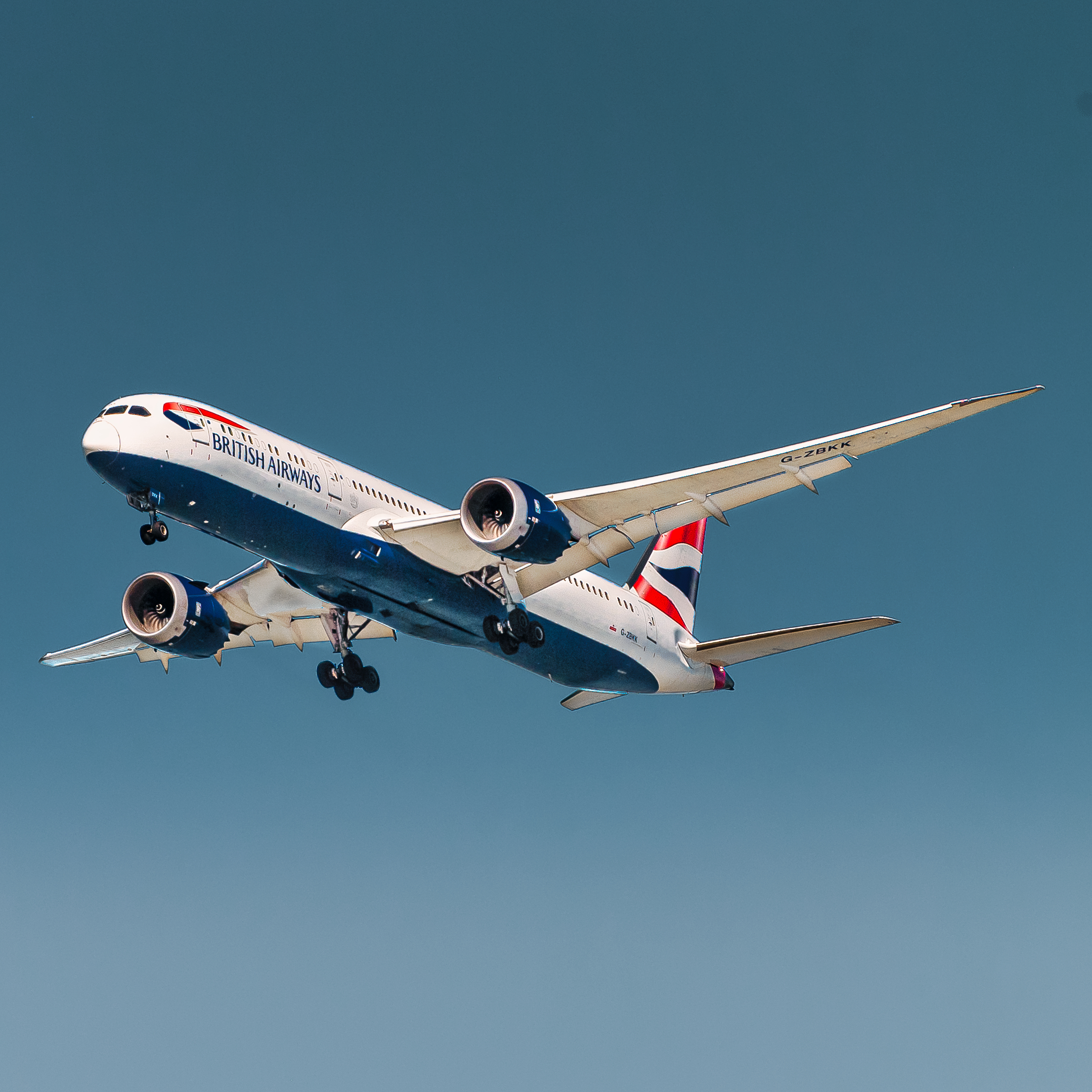 Full size: British Airways Boeing 787-9 G-ZBKK at San Francisco International Airport
