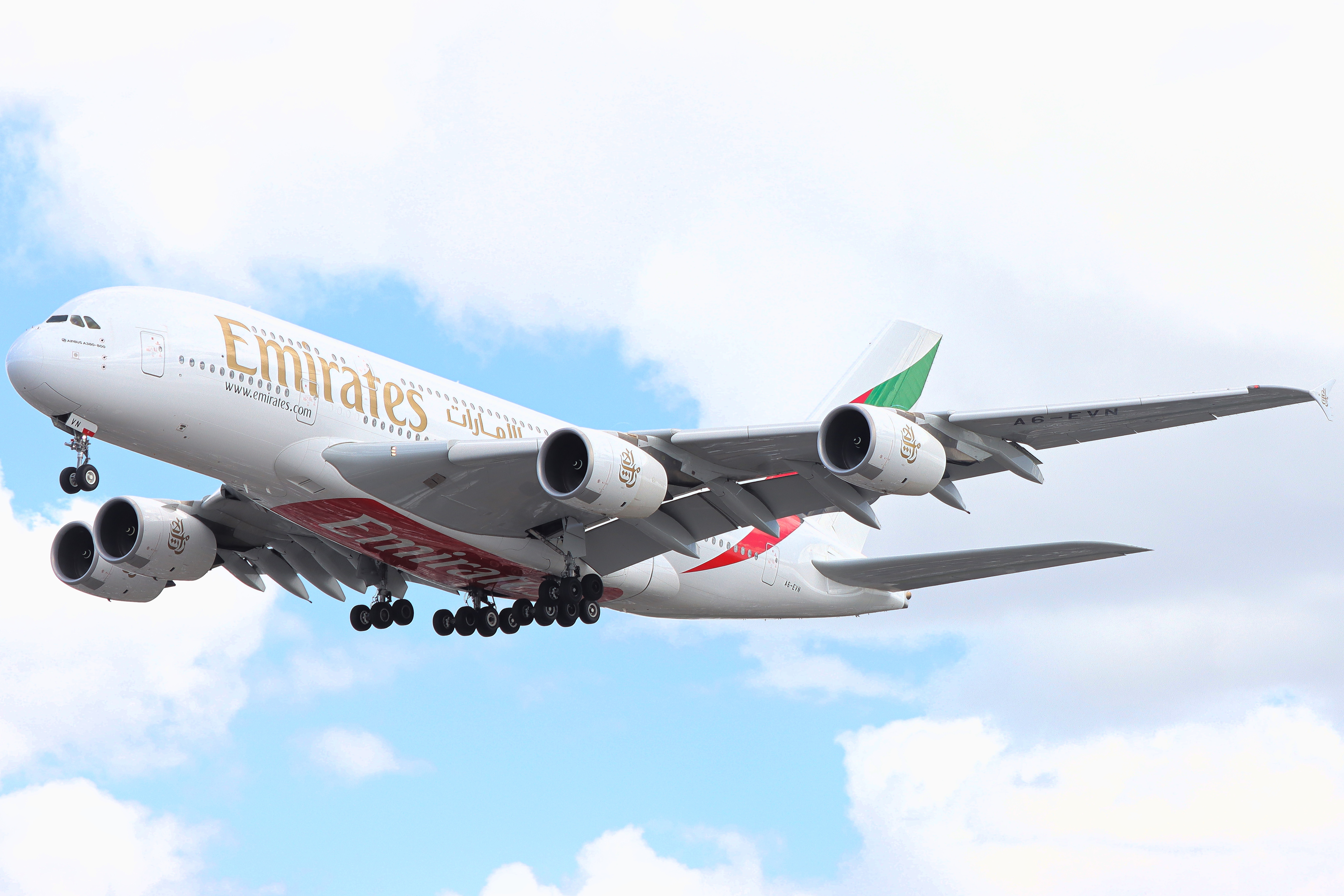 Full size: Emirates Airbus A380-800 A6-EVN at London Heathrow International Airport
