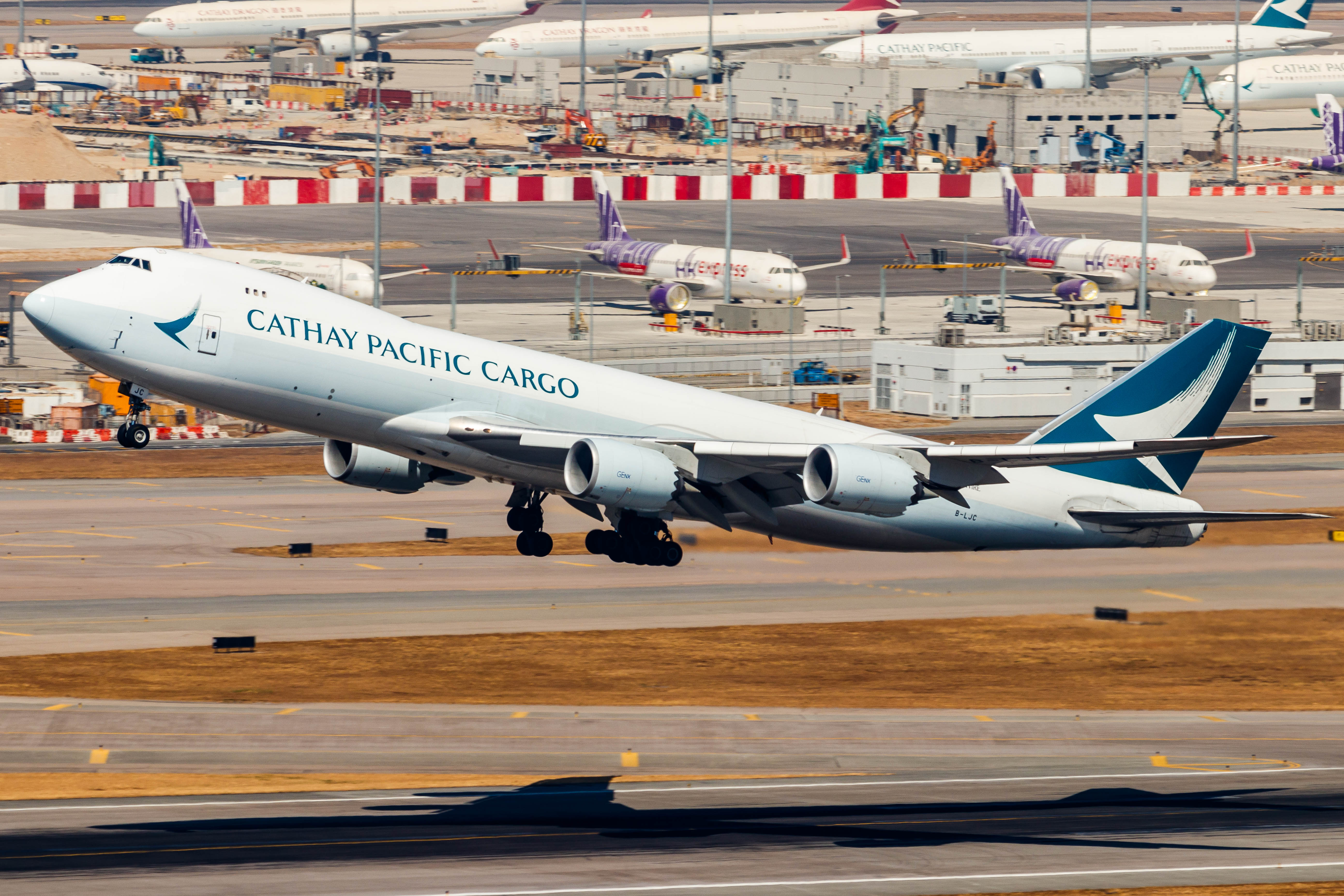 Full size: Cathay Pacific Cargo Boeing 747-8F B-LJC at Hong Kong International Airport