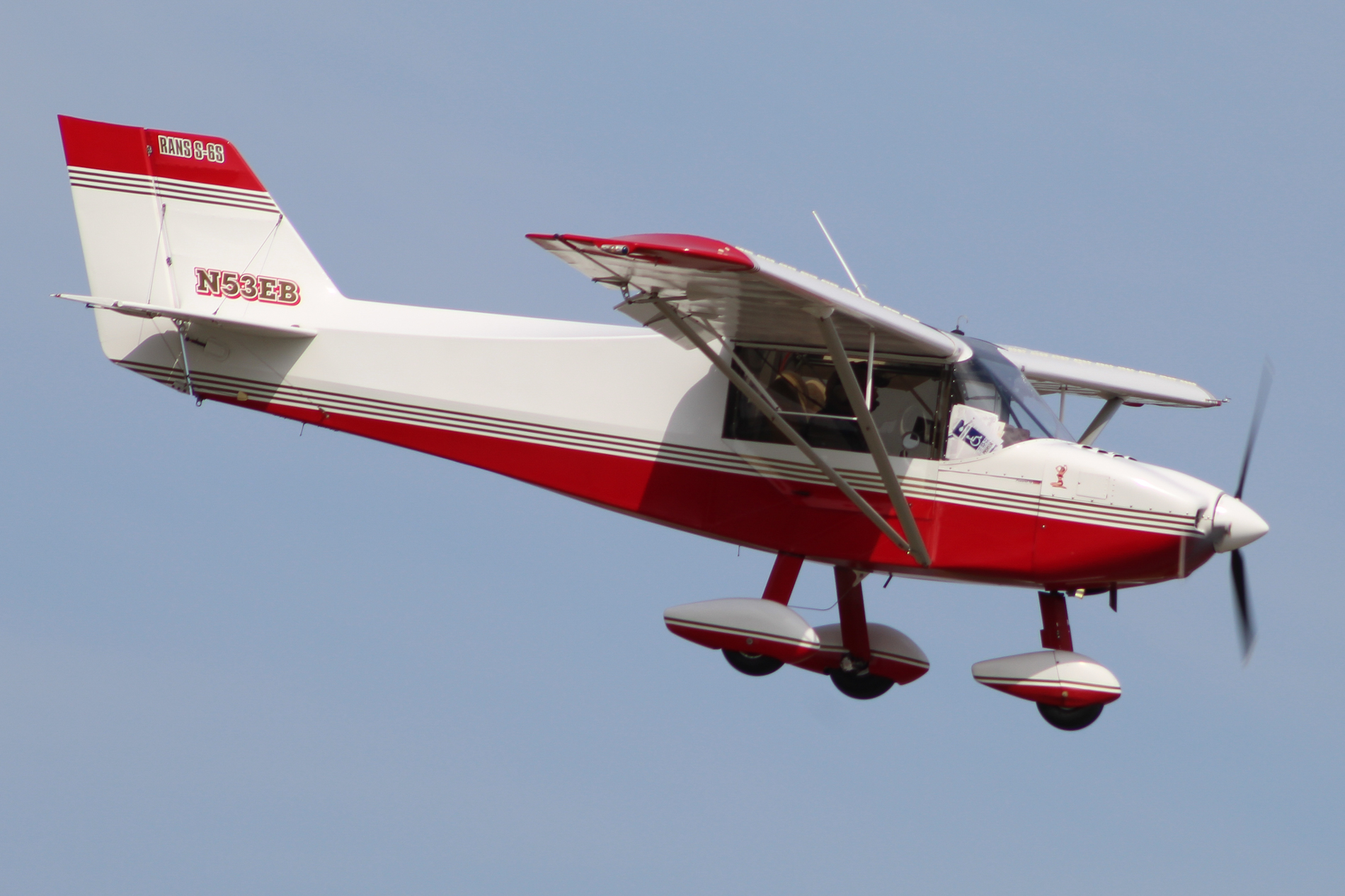 Full size: PRIVATE Rans S-6S N53EB at York Airport