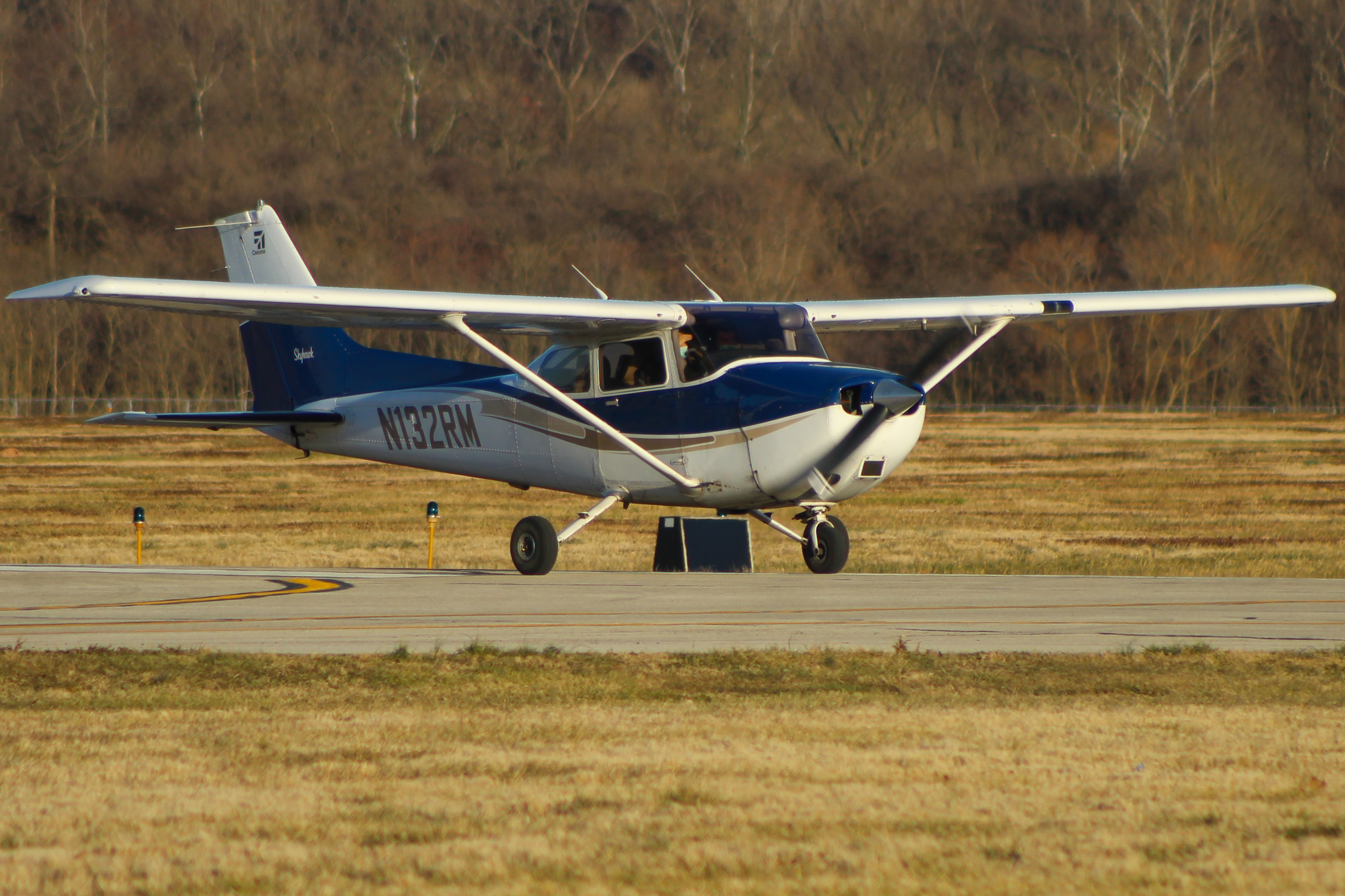 Full size: PRIVATE Cessna 172 N132RM at Cincinnati Municipal Airport/Lunken Field