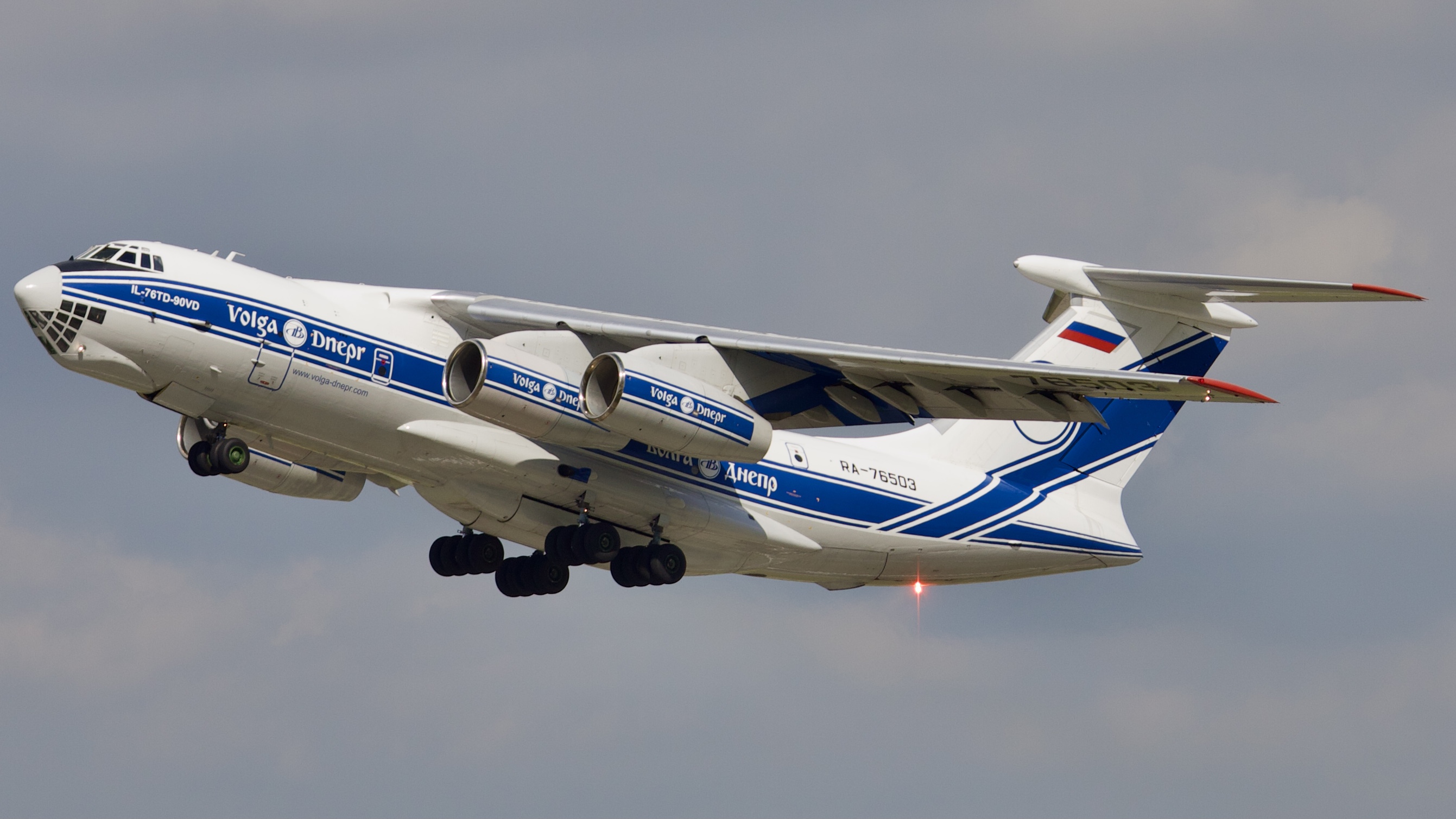 Full size: Volga-Dnepr Airlines Ilyushin IL-76 RA-76503 at Houston-George Bush Intercontinental Airport