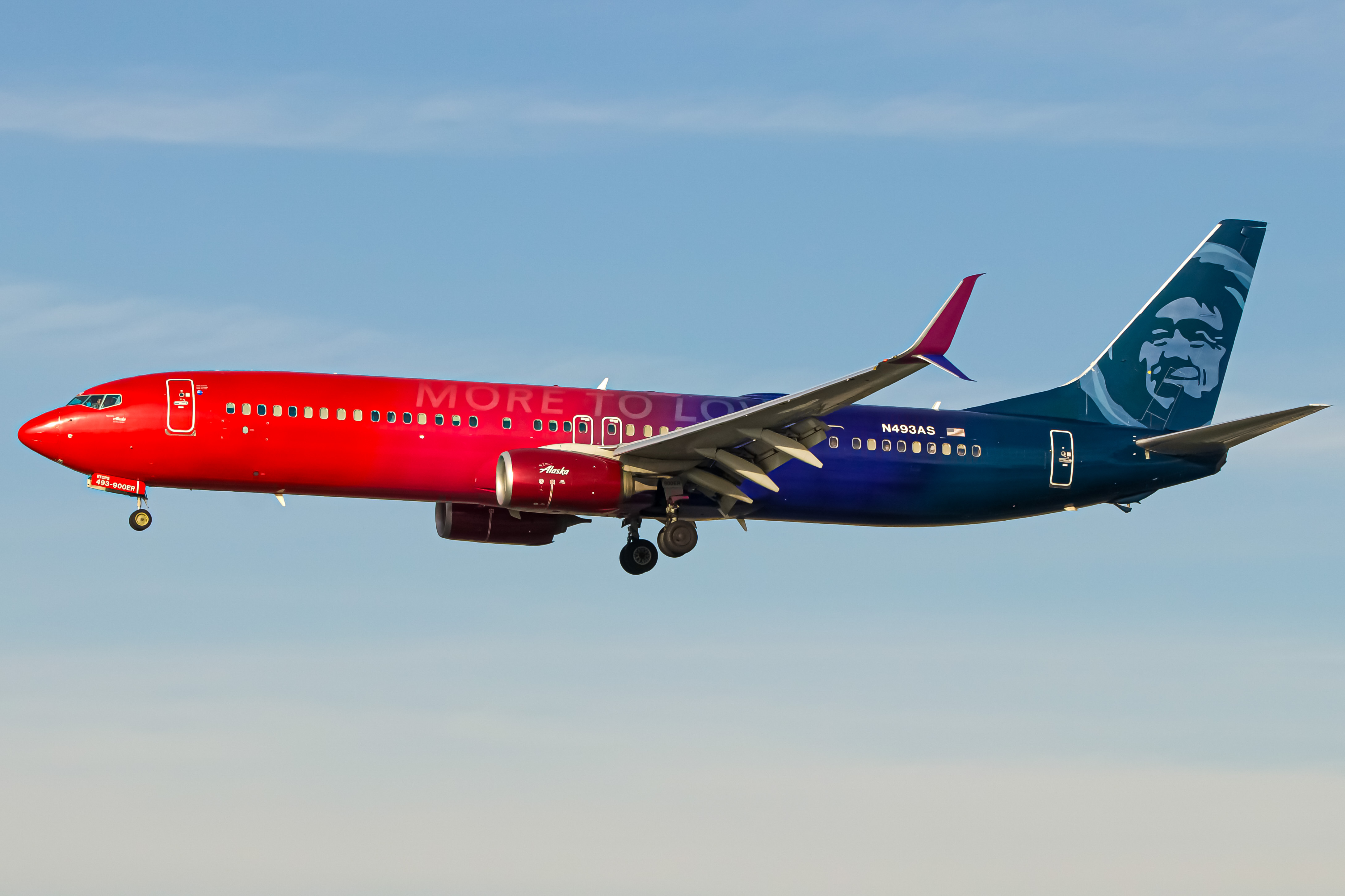 Full size: Alaska Airlines Boeing 737-900ER N493AS at San Diego International Airport