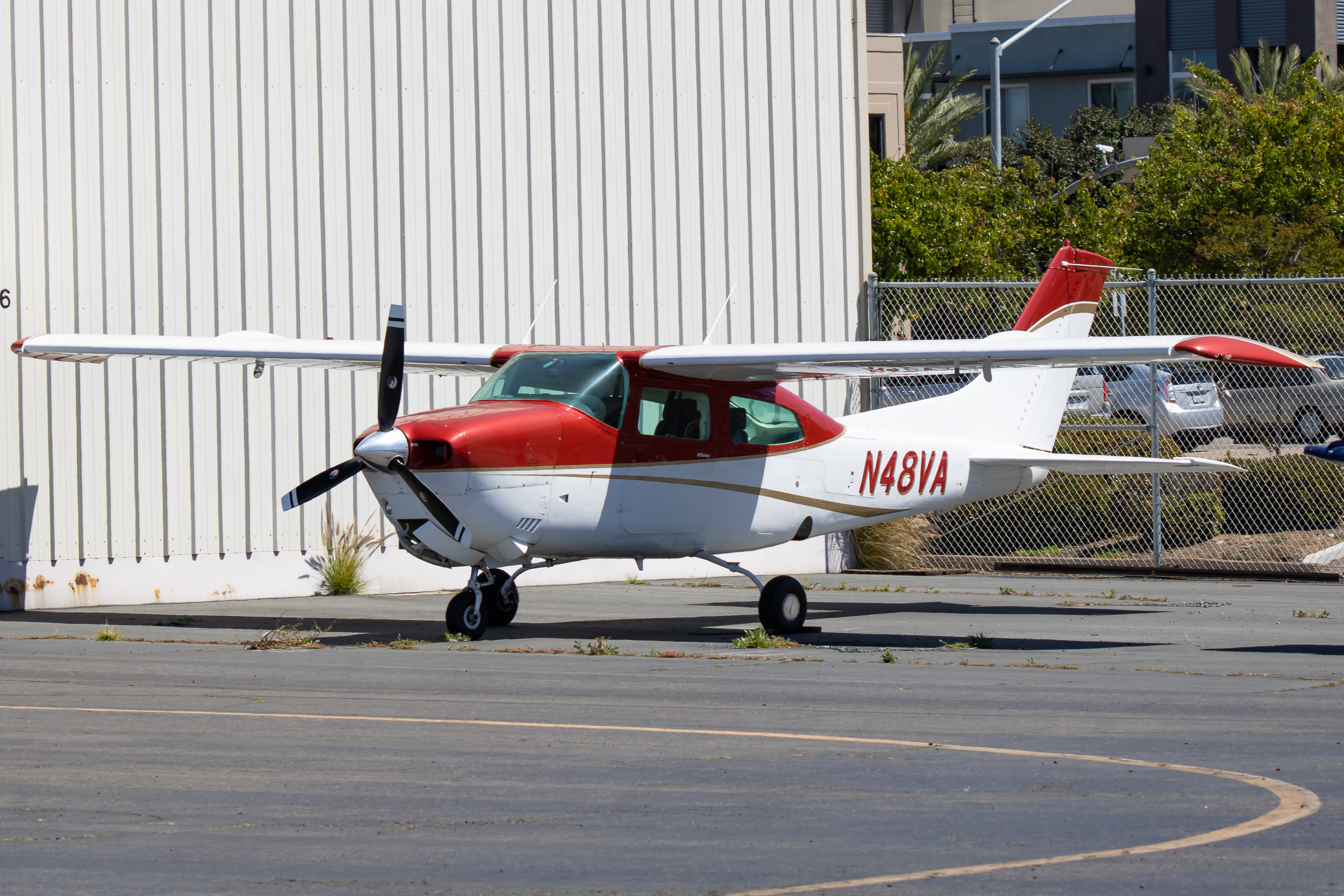 Full size: PRIVATE Cessna 210 N48VA at Montgomery-Gibbs Executive Airport