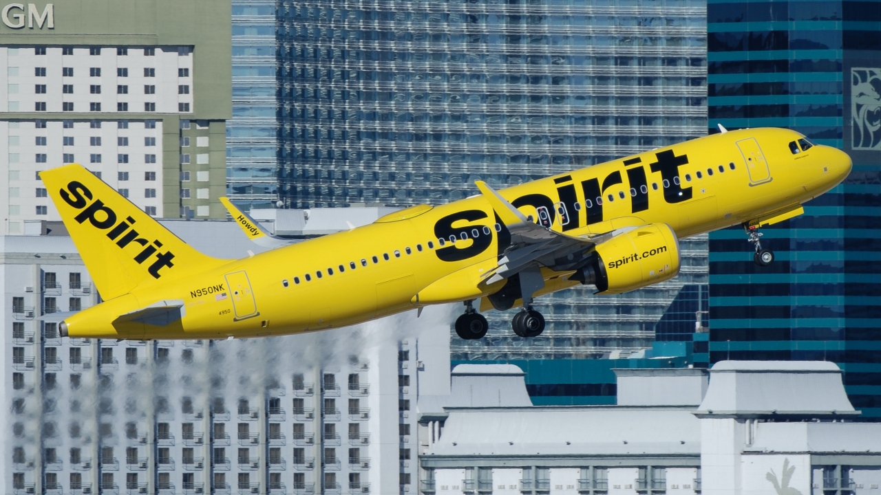 Full size: Spirit Airlines Airbus A320NEO N950NK at Harry Reid International Airport