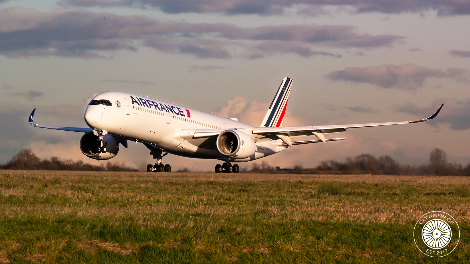 Full size: Air France Airbus A350-900 F-HTYL at Paris Charles de Gaulle Airport
