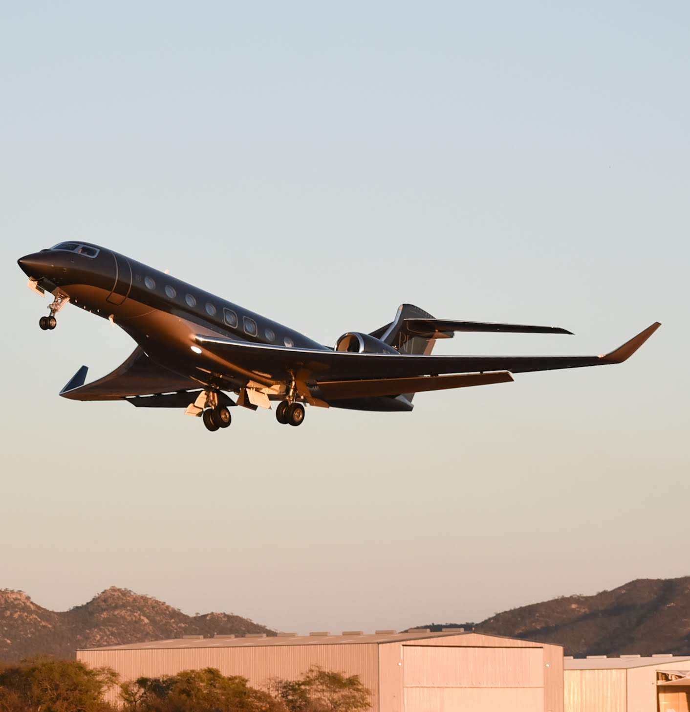 Full size: PRIVATE Gulfstream G650 N711RH at Aeropuerto de Cabo San Lucas Internacional