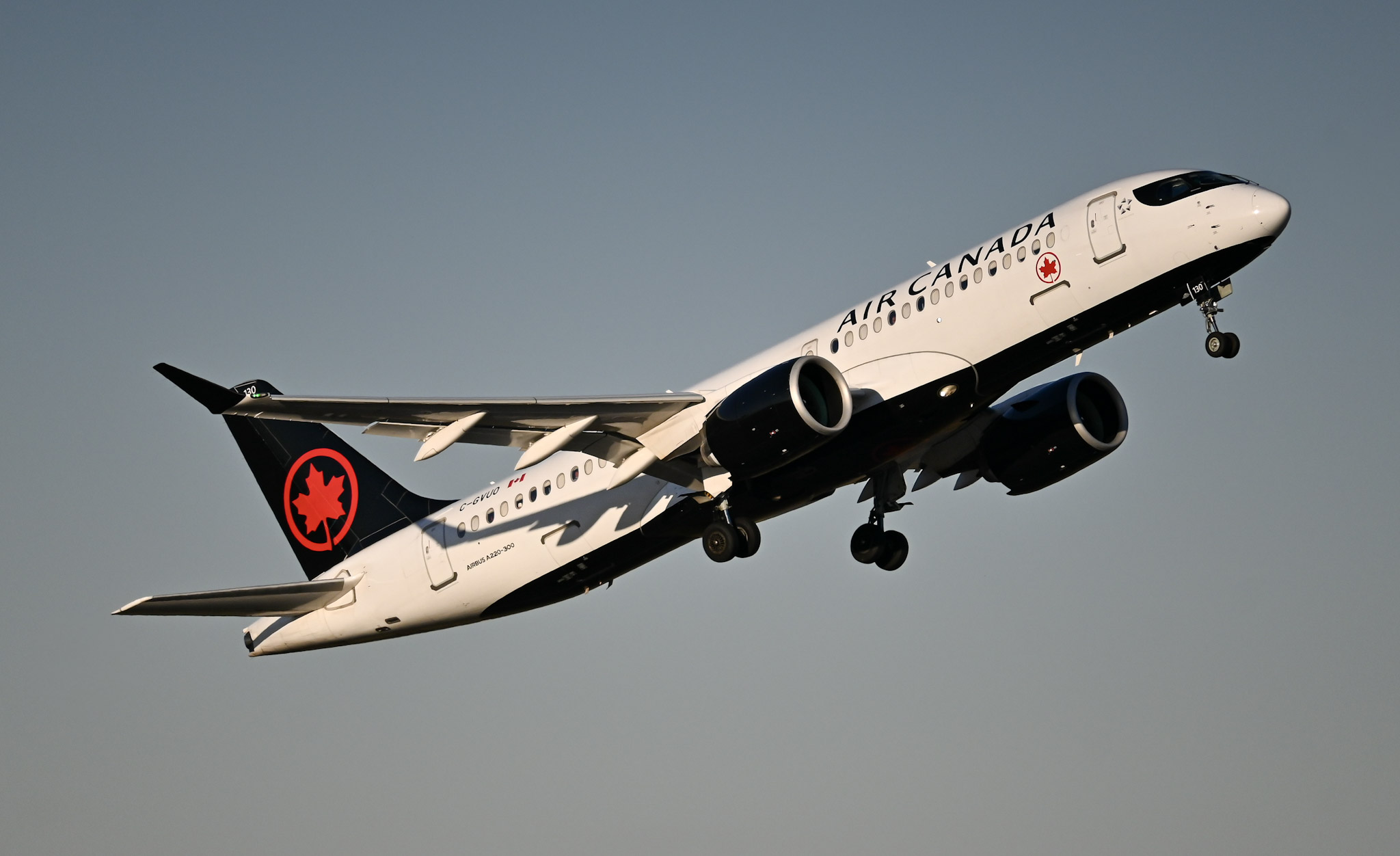 Full size: Air Canada Airbus A220-300 C-GVUO at General Edward Lawrence Logan International Airport