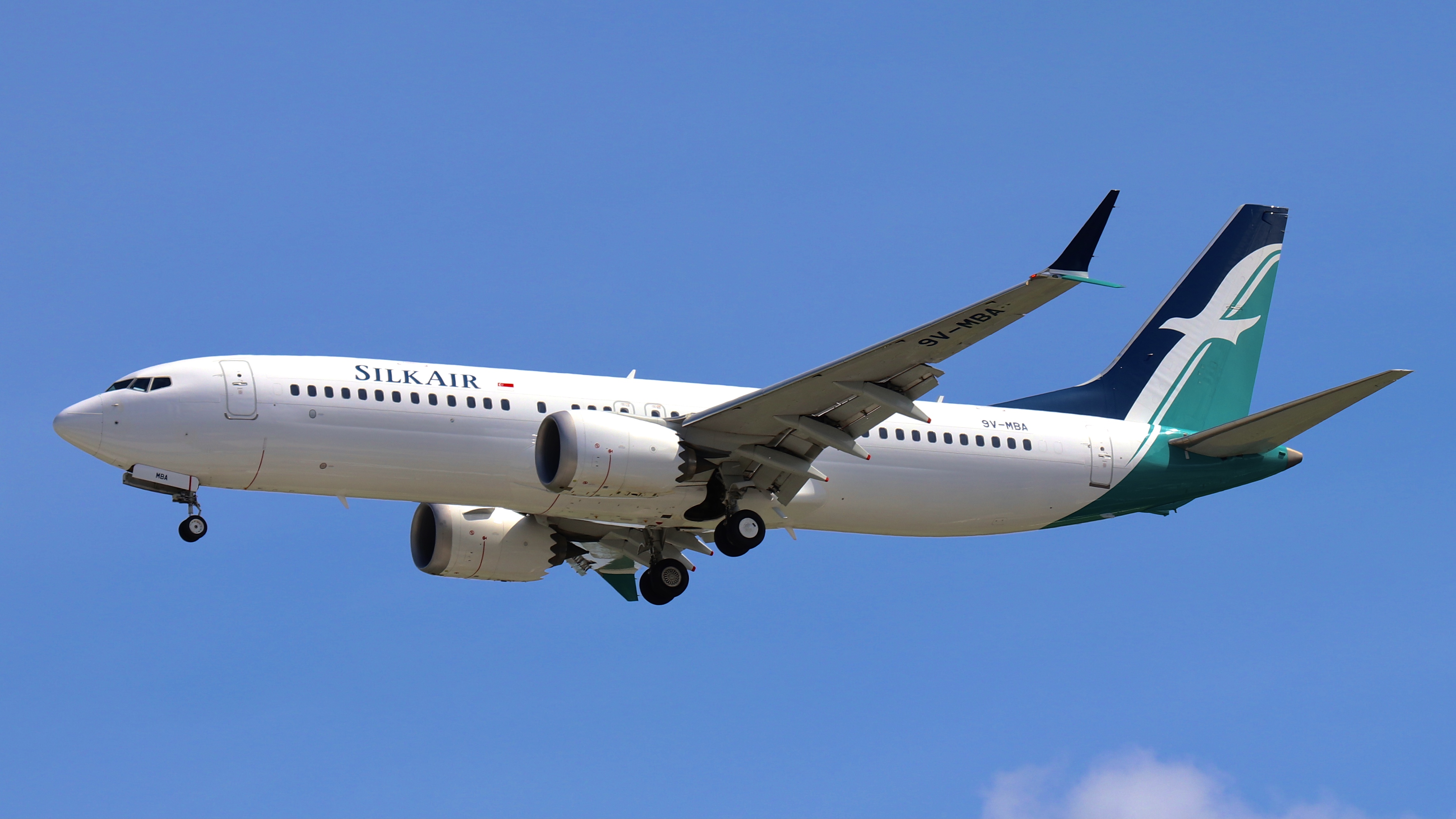 Full size: SilkAir Boeing 737 MAX 8 9V-MBA at Singapore-Changi Airport