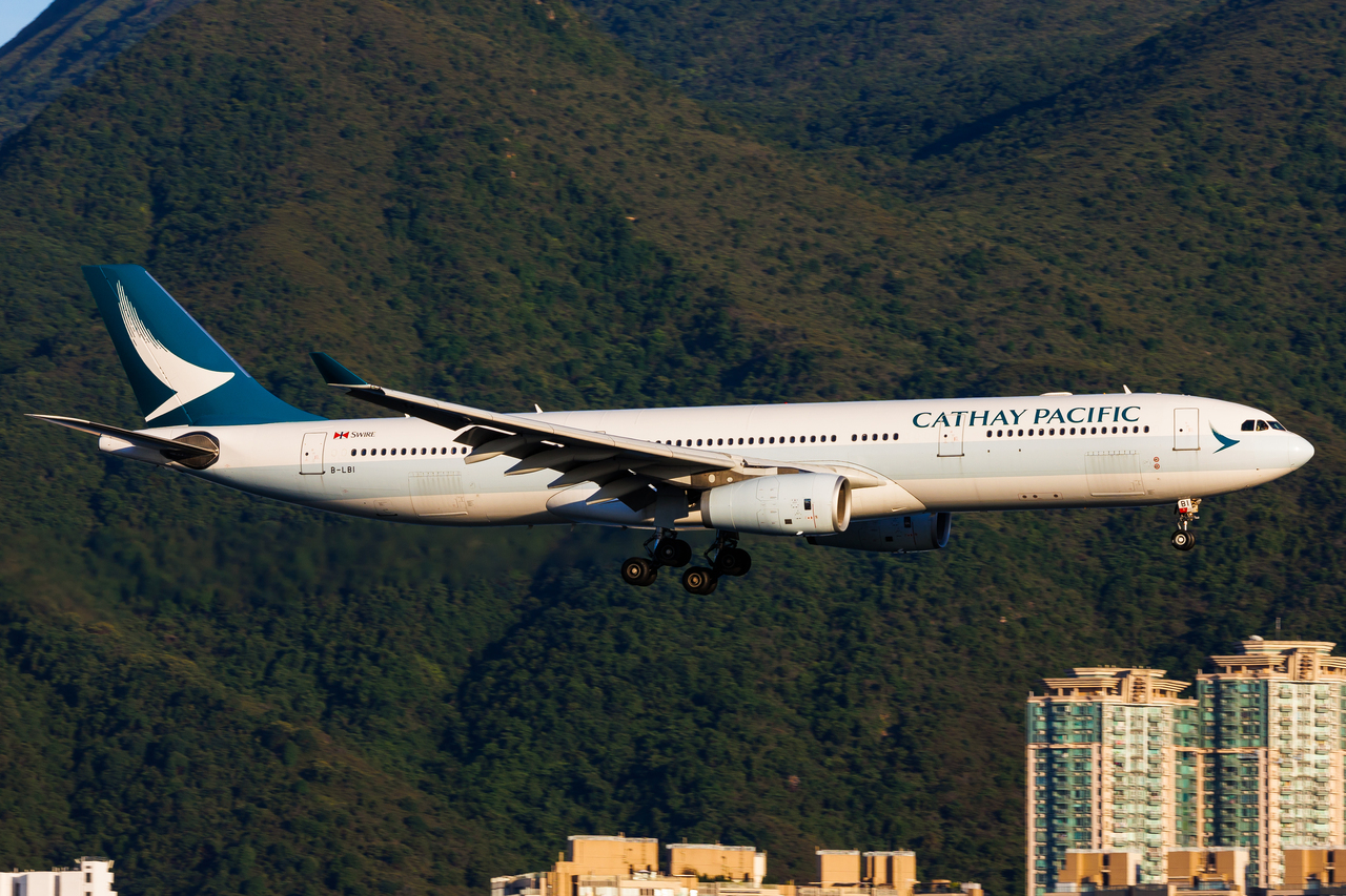 Full size: Cathay Pacific Airbus A330-300 B-LBI at Hong Kong International Airport