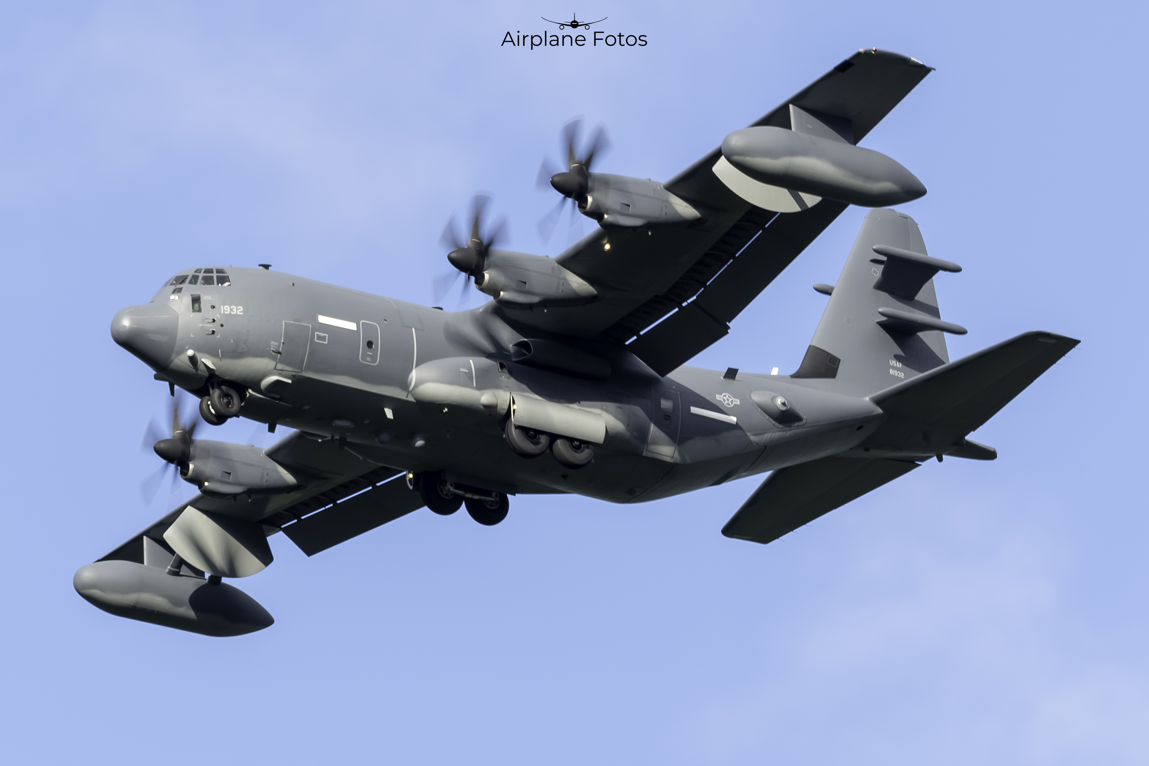 Full size: USAF - United States Air Force Lockheed EC130J Commando Solo II 98-1932 at Harrisburg International Airport