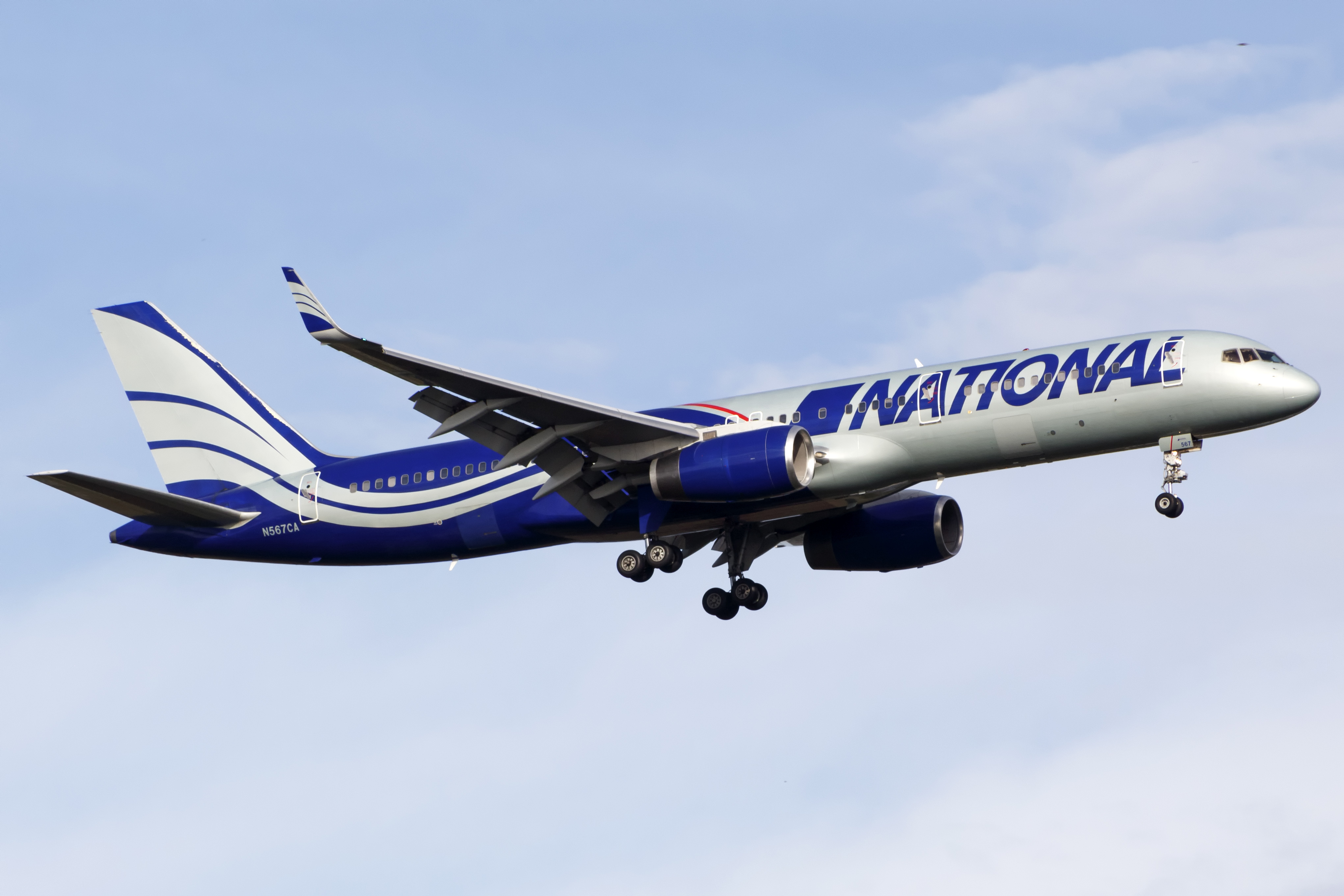Full size: National Airlines Boeing 757-200 N567CA at Orlando International Airport