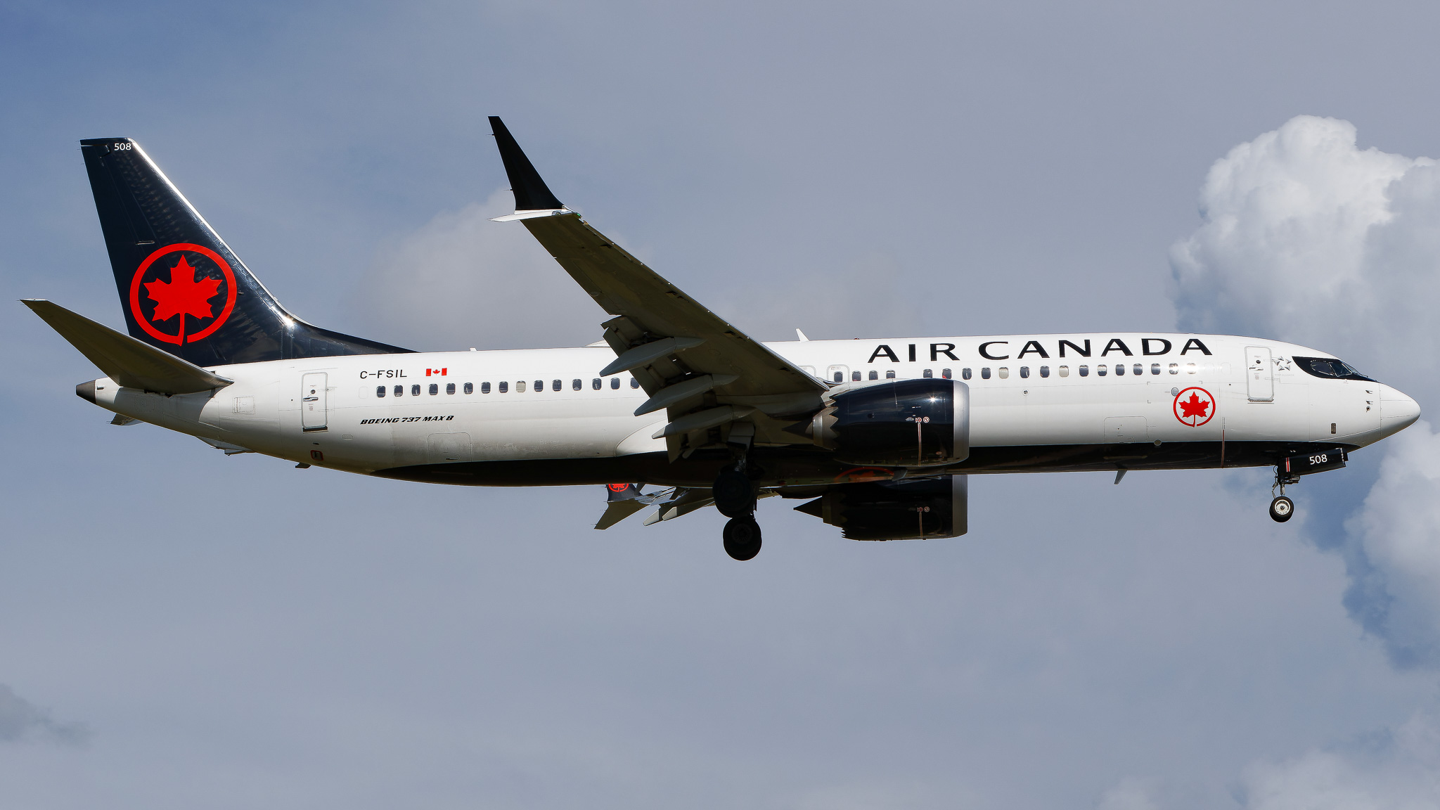 Full size: Air Canada Boeing 737 MAX 8 C-FSIL at Tampa International Airport