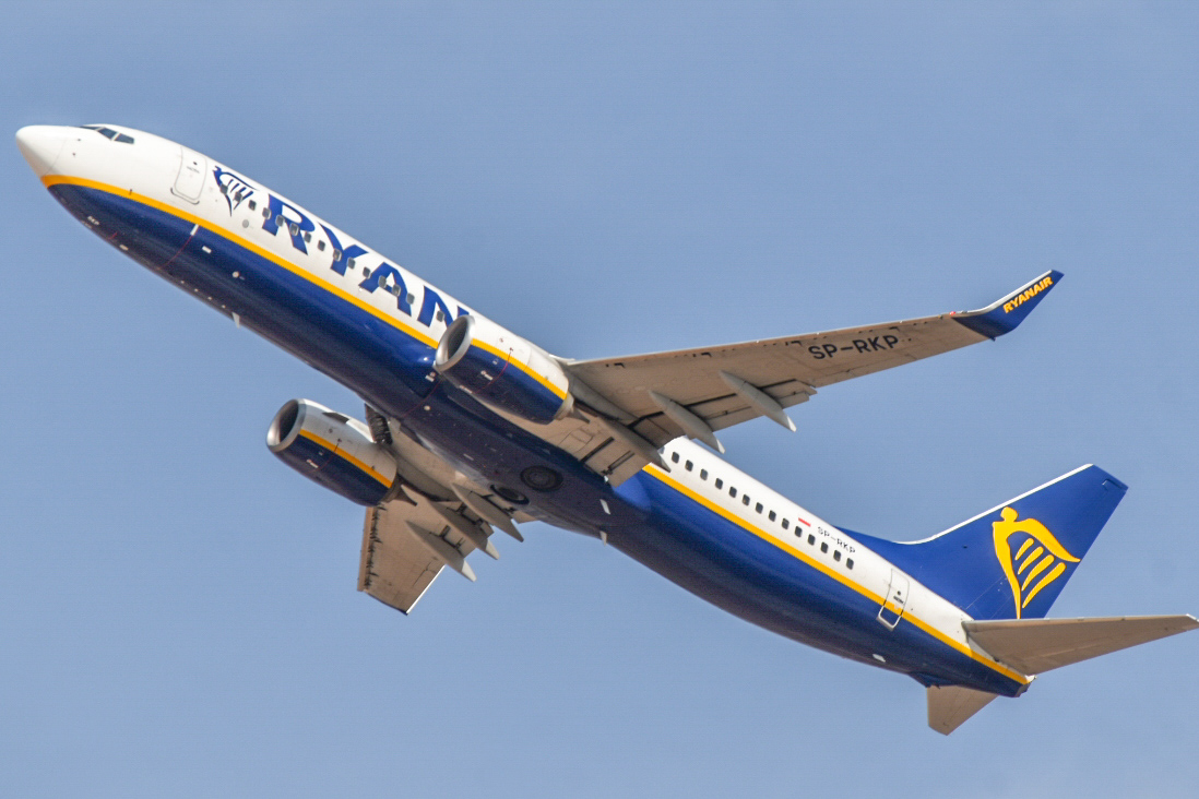 Full size: RyanAir Boeing 737-800 SP-RKP at Tel Aviv-Ben Gurion Airport