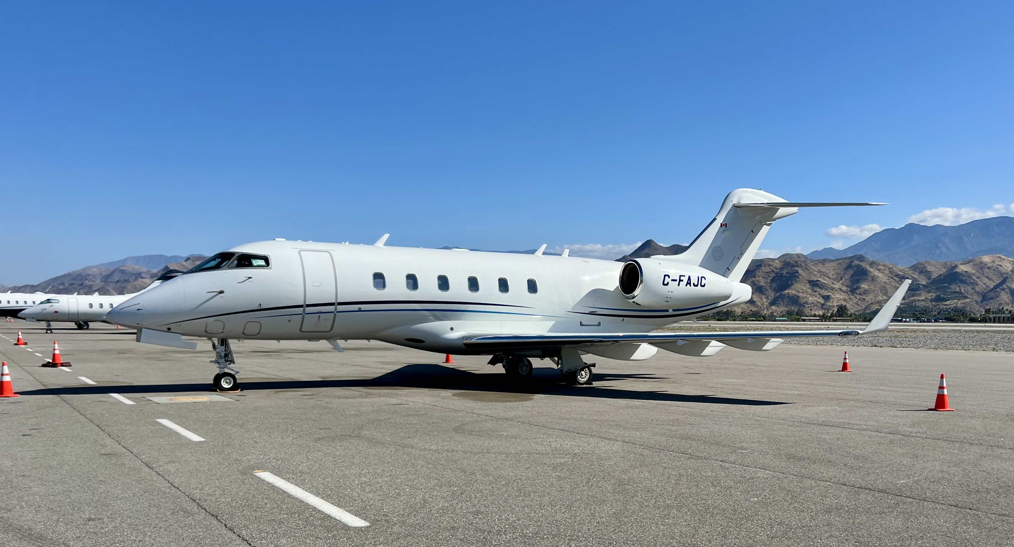 Full size: PRIVATE Bombardier Challenger 300 C-FAJC at Palm Springs International Airport