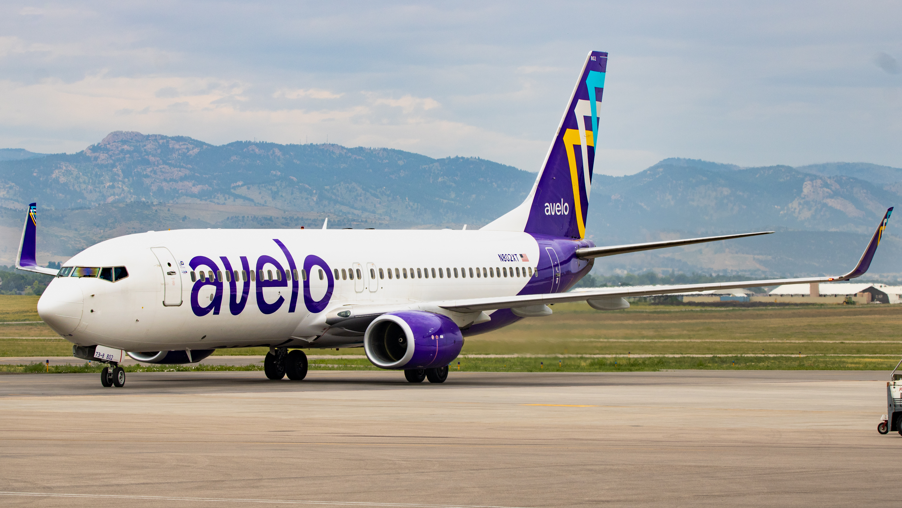Full size: Avelo Airlines Boeing 737-800 N802XT at Northern Colorado Regional Airport
