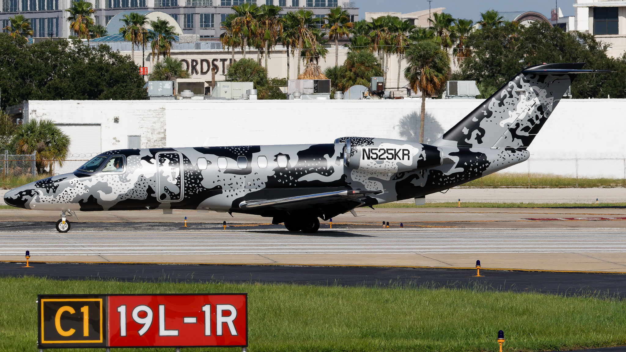 Full size: PRIVATE Cessna 525C N525KR at Tampa International Airport