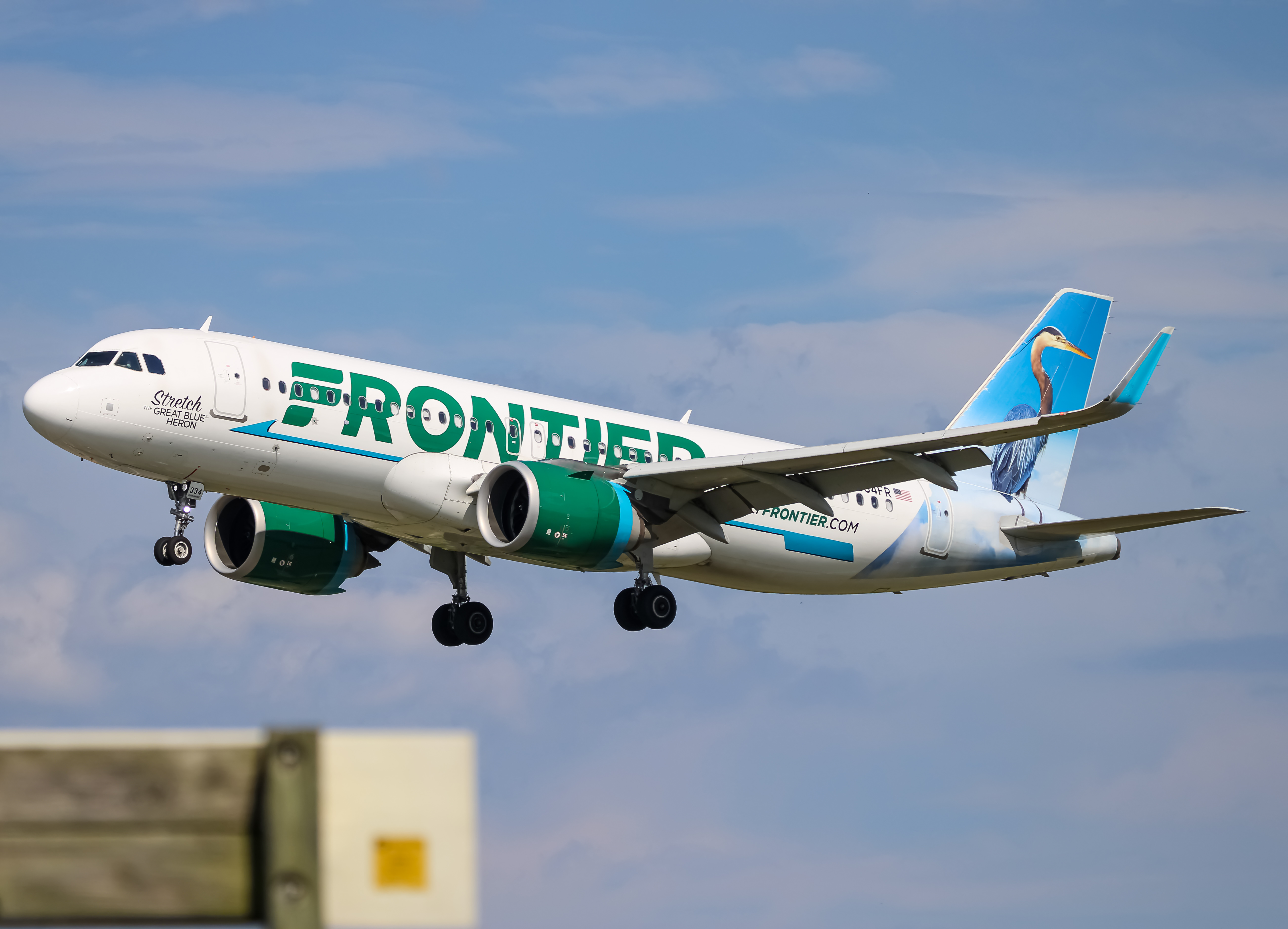 Full size: Frontier Airlines Airbus A320NEO N334FR at Baltimore/Washington International Thurgood Marshall Airport
