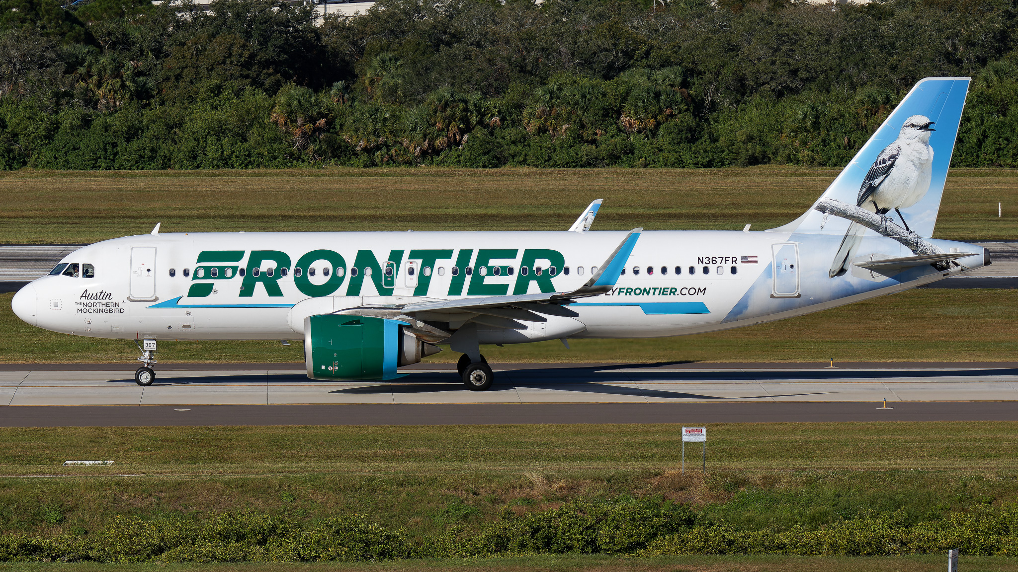 Full size: Frontier Airlines Airbus A320NEO N367FR at Tampa International Airport