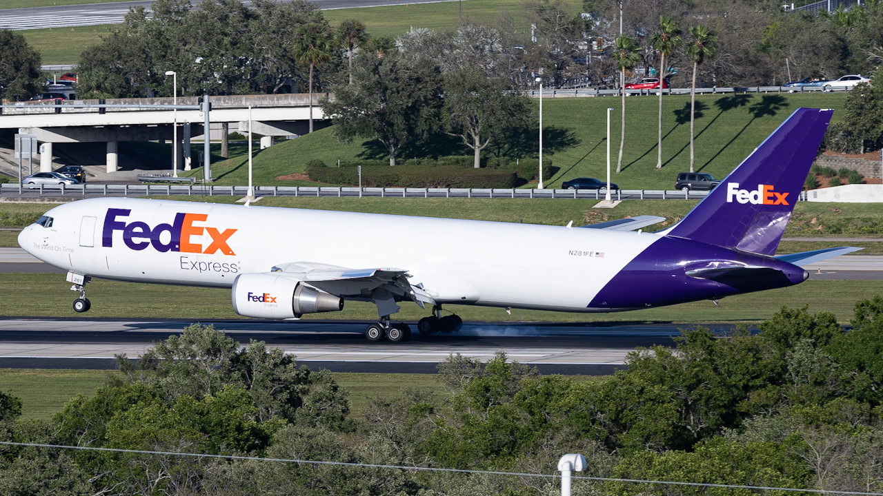 Full size: FedEx Boeing 767-300F N281FE at Tampa International Airport
