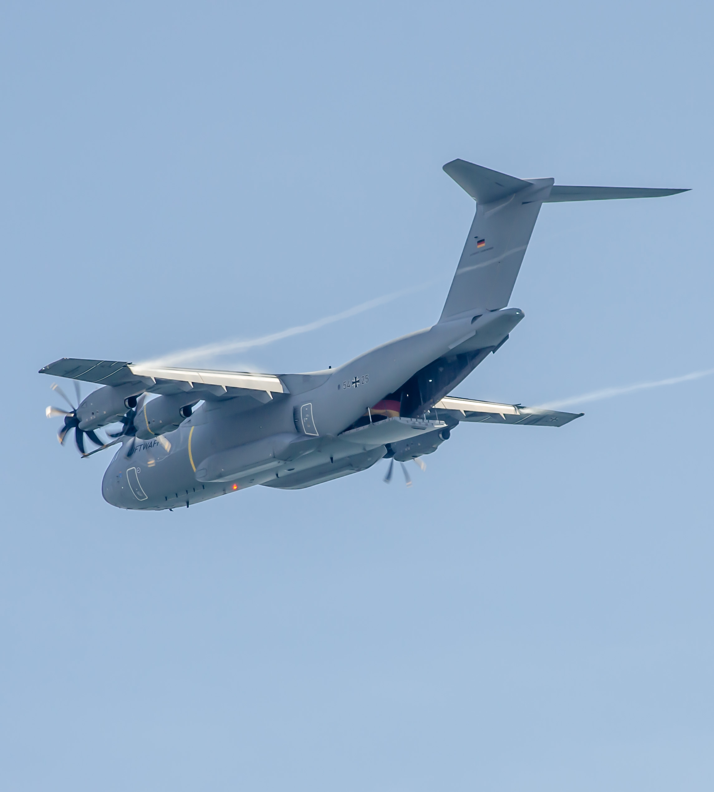 Full size: Luftwaffe Airbus A400M 5425 at Atlantic City International Airport