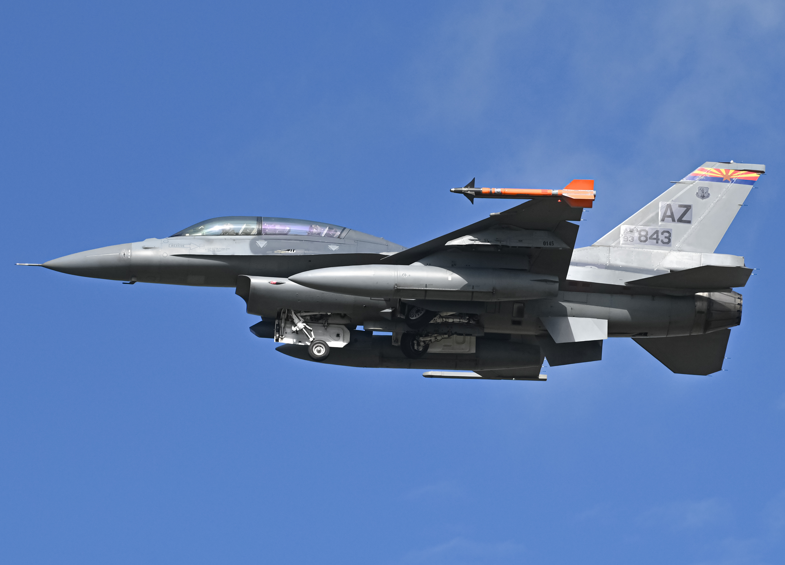 Full size: USAF - United States Air Force General Dynamics F-16 Fighting Falcon 93-0843 at North Island NAS