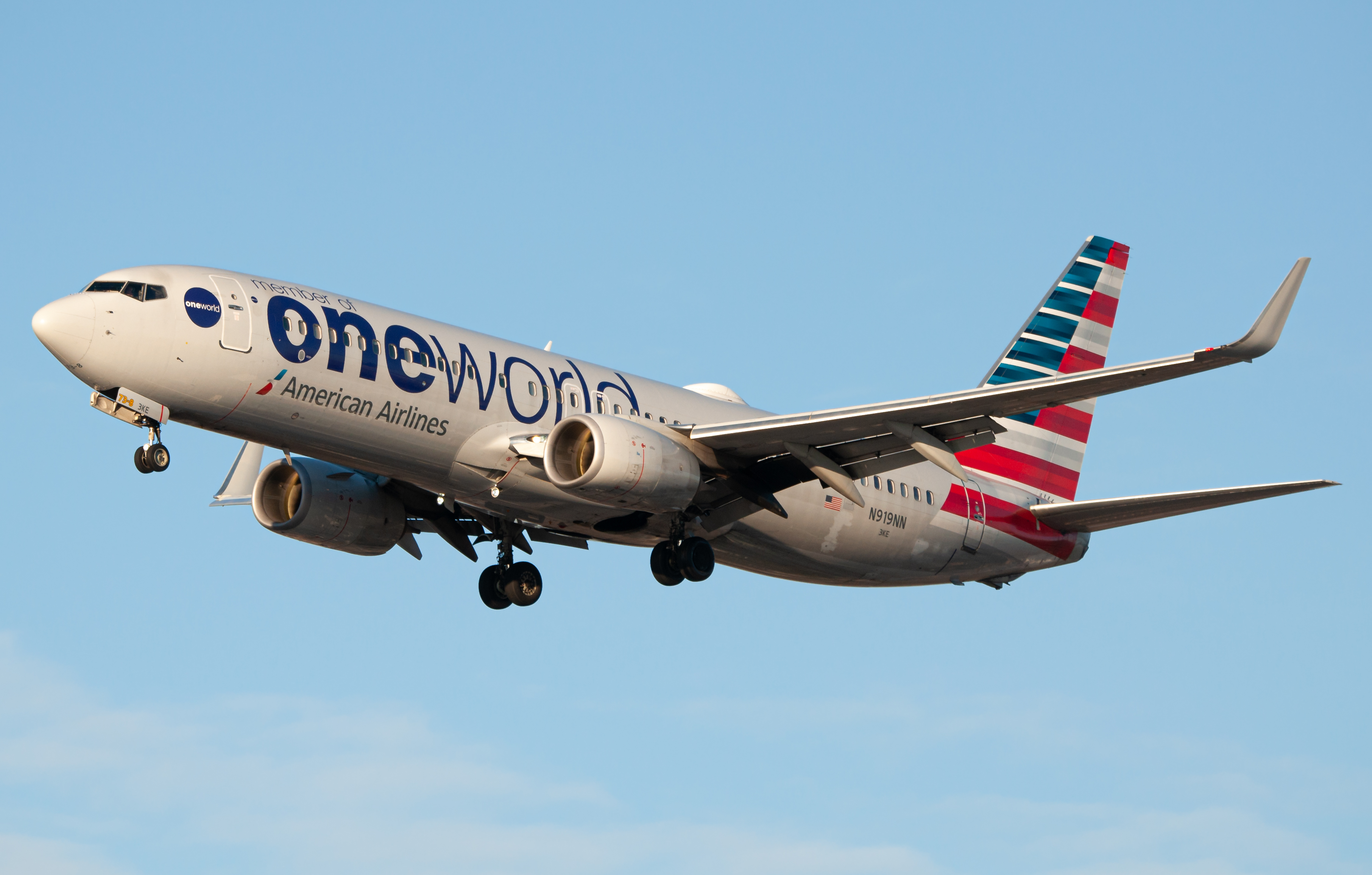 Full size: American Airlines Boeing 737-800 N919NN at Chicago O'Hare International Airport