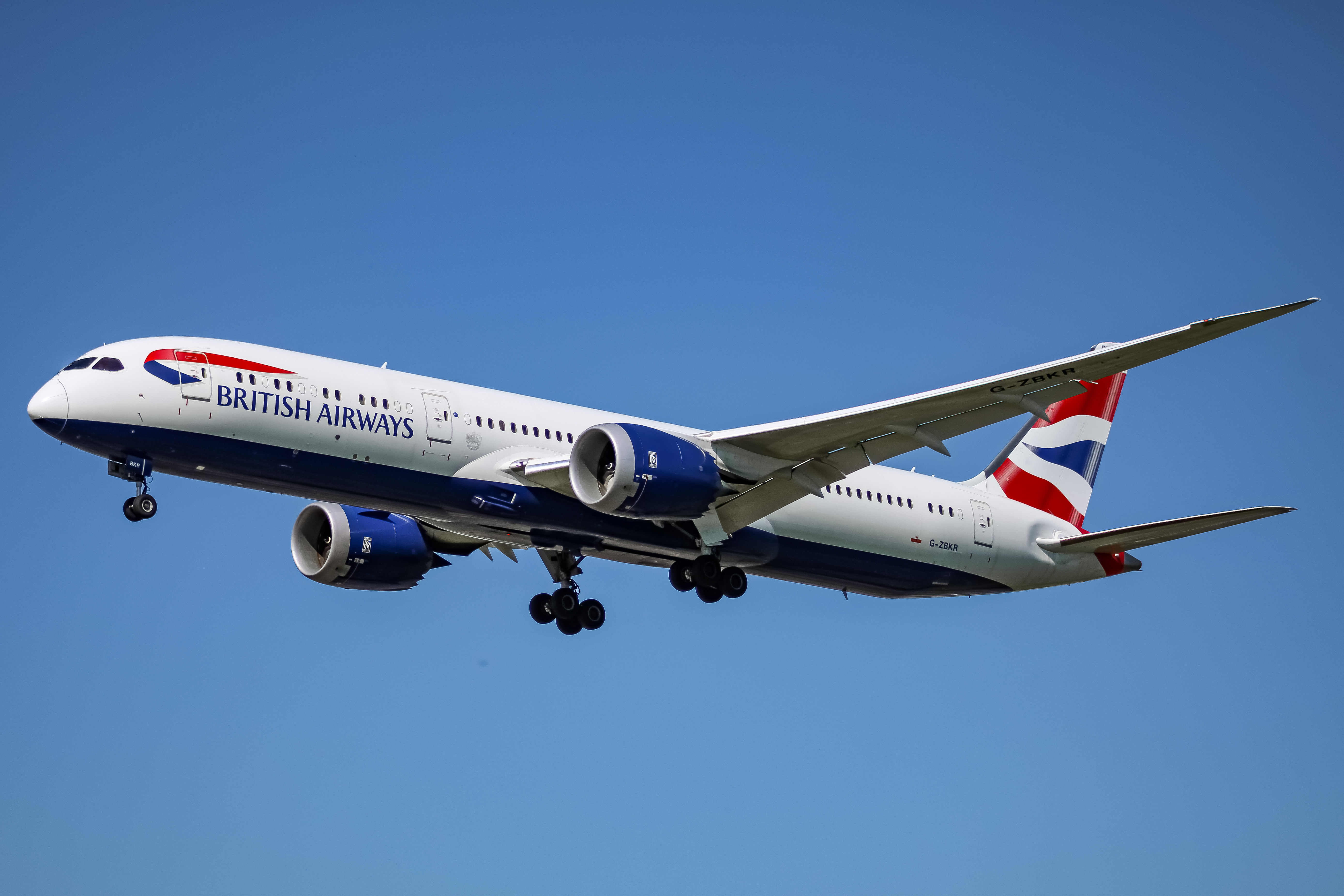 Full size: British Airways Boeing 787-9 G-ZBKR at London Heathrow International Airport