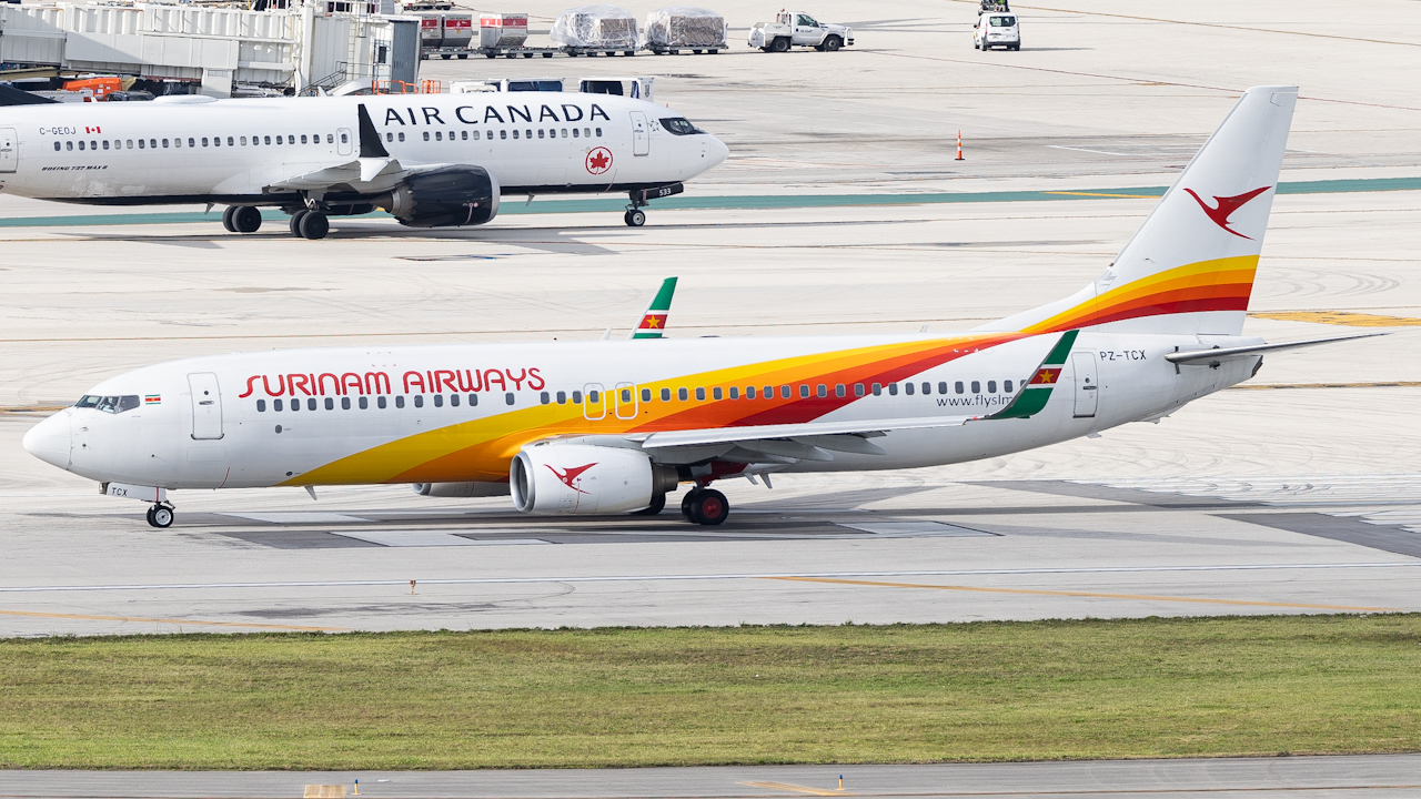 Full size: Surinam Airways Boeing 737-800 PZ-TCX at Miami International Airport