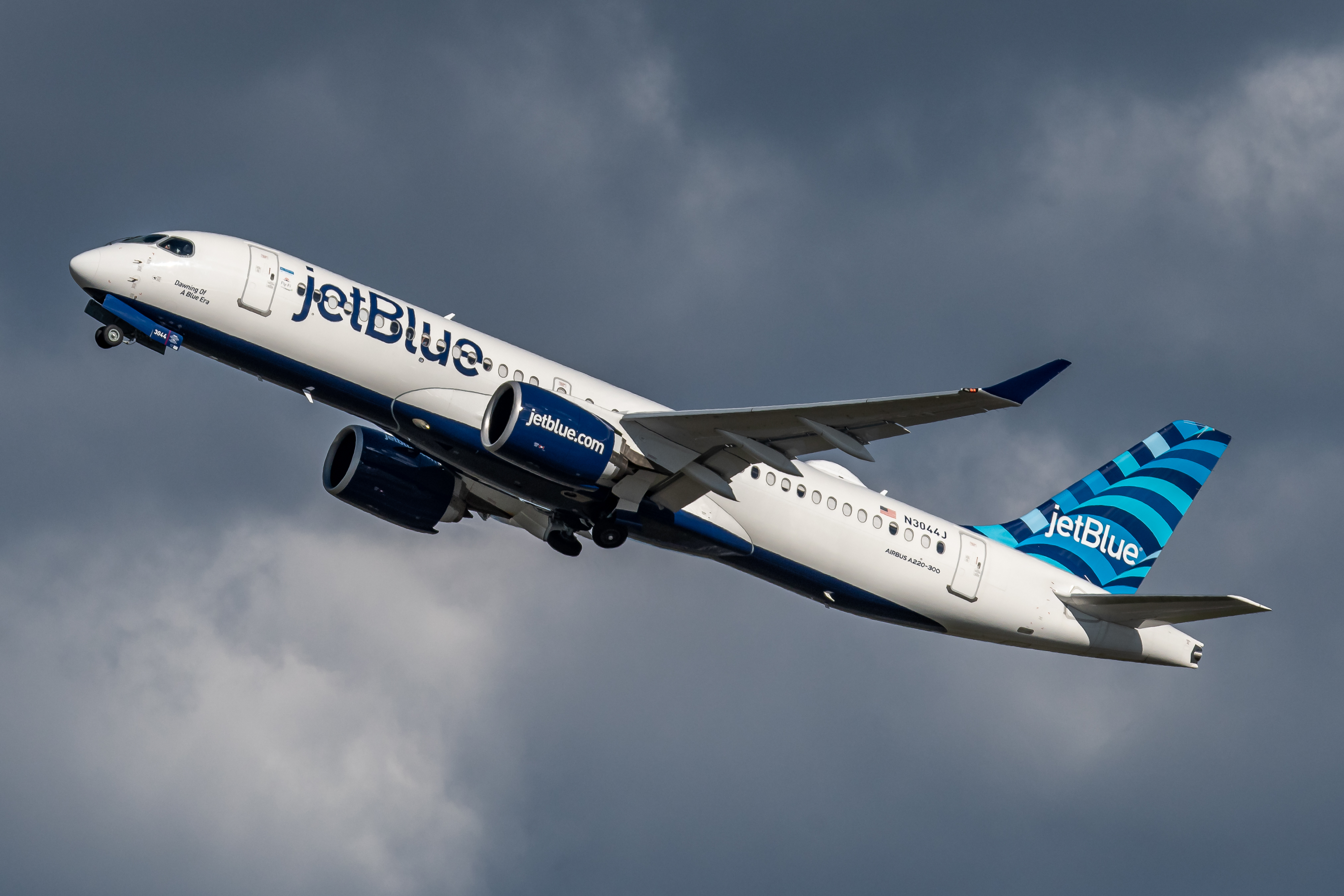 Full size: JetBlue Airways Airbus A220-300 N3044J at General Edward Lawrence Logan International Airport