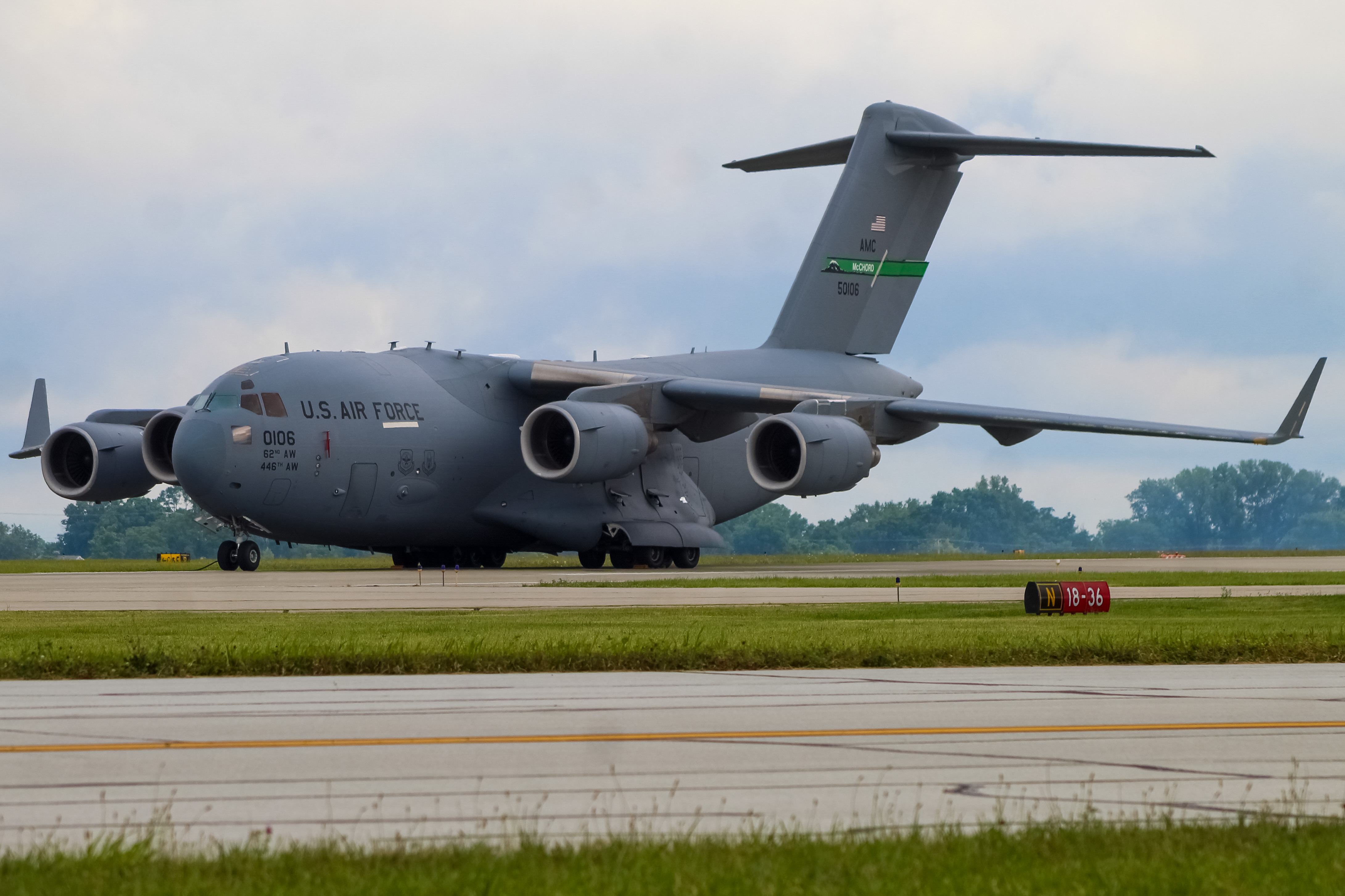 Full size: USAF - United States Air Force Boeing C-17 Globemaster III 95-0106 at James M Cox Dayton International Airport