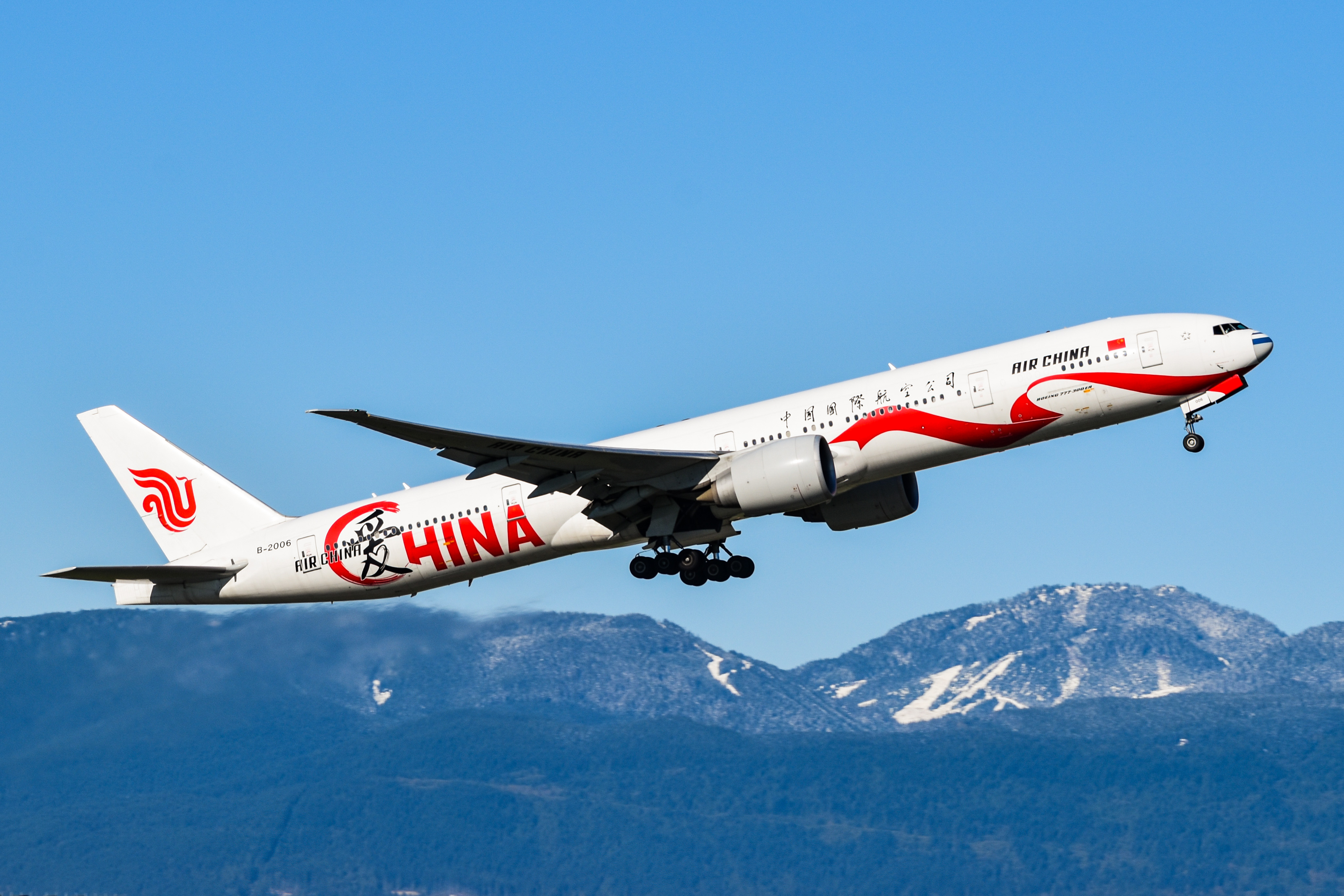 Full size: Air China Boeing 777-300ER B-2006 at Vancouver International Airport