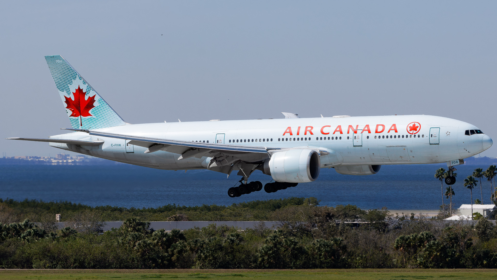 Full size: Air Canada Boeing 777-200LR C-FIVK at Tampa International Airport