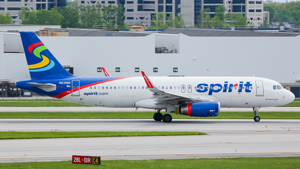 Full size: Spirit Airlines Airbus A320 N638NK at John Glenn Columbus International Airport