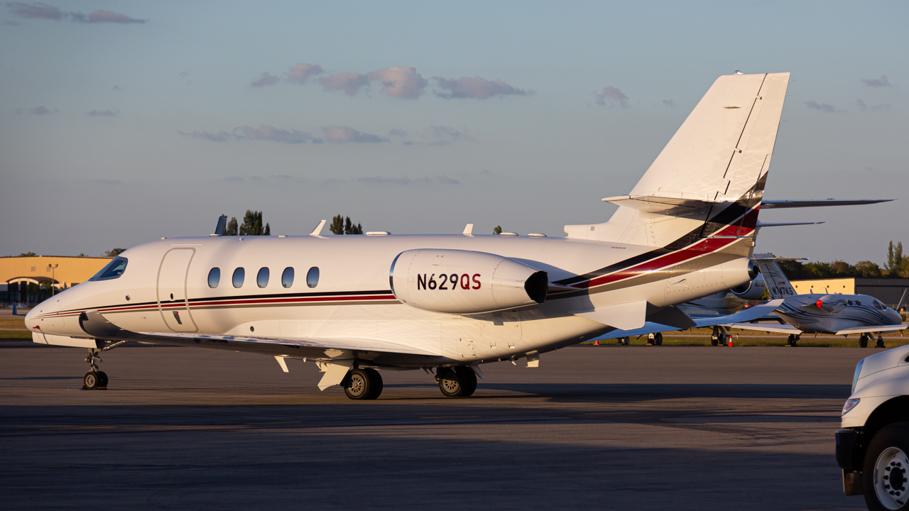 Full size: NetJets Cessna Citation Latitude N629QS at Naples Municipal Airport